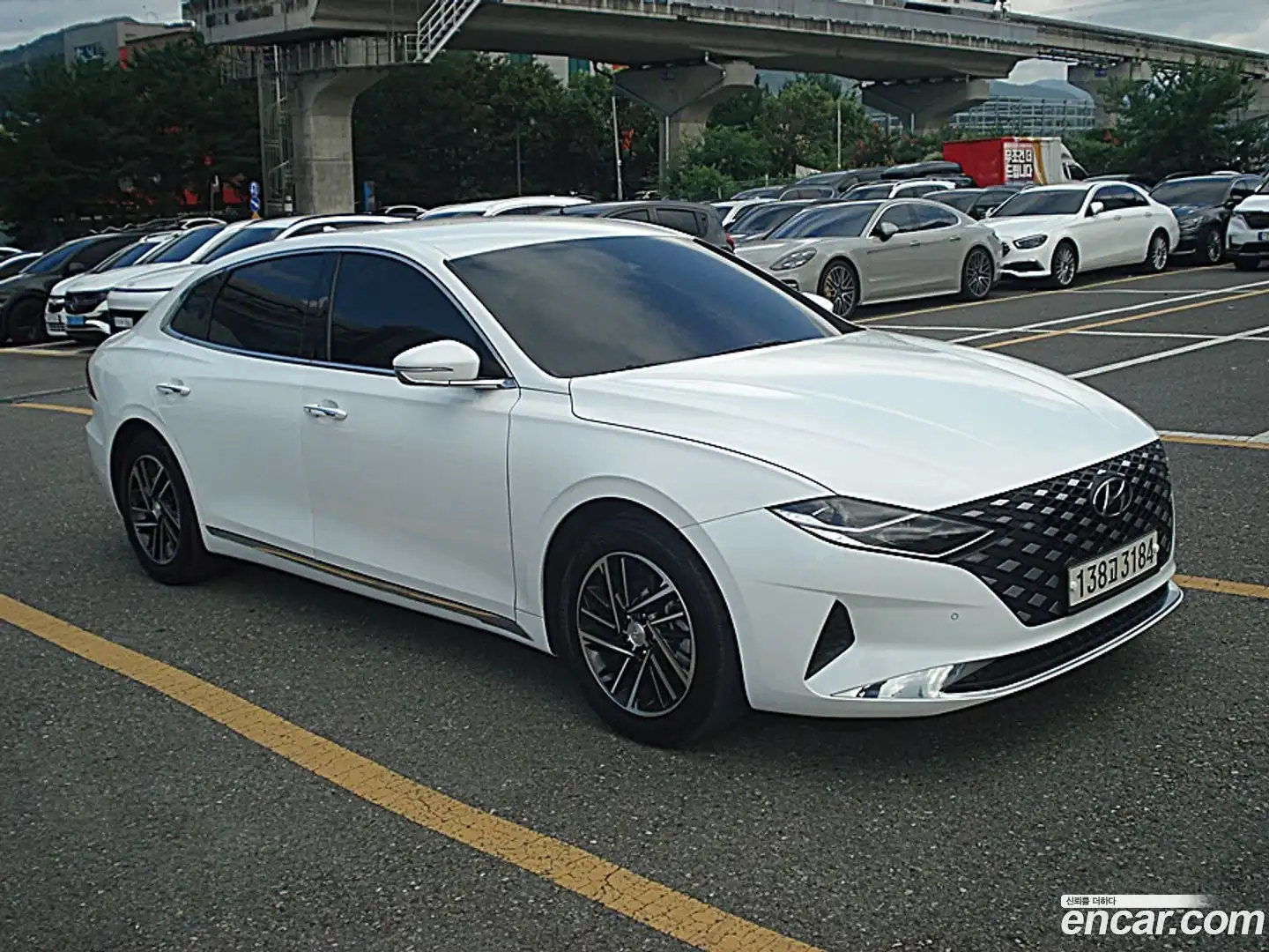 Grandeur Hyundai 2021.6-OPTION-022