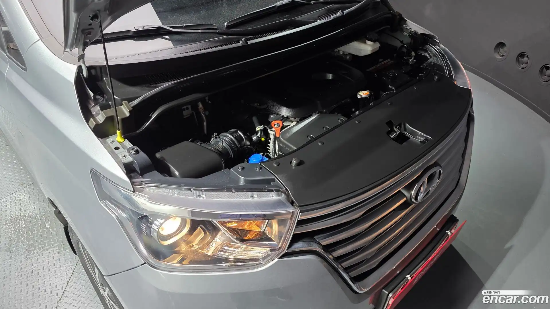 Starex Hyundai 2018.5-OUTER-006