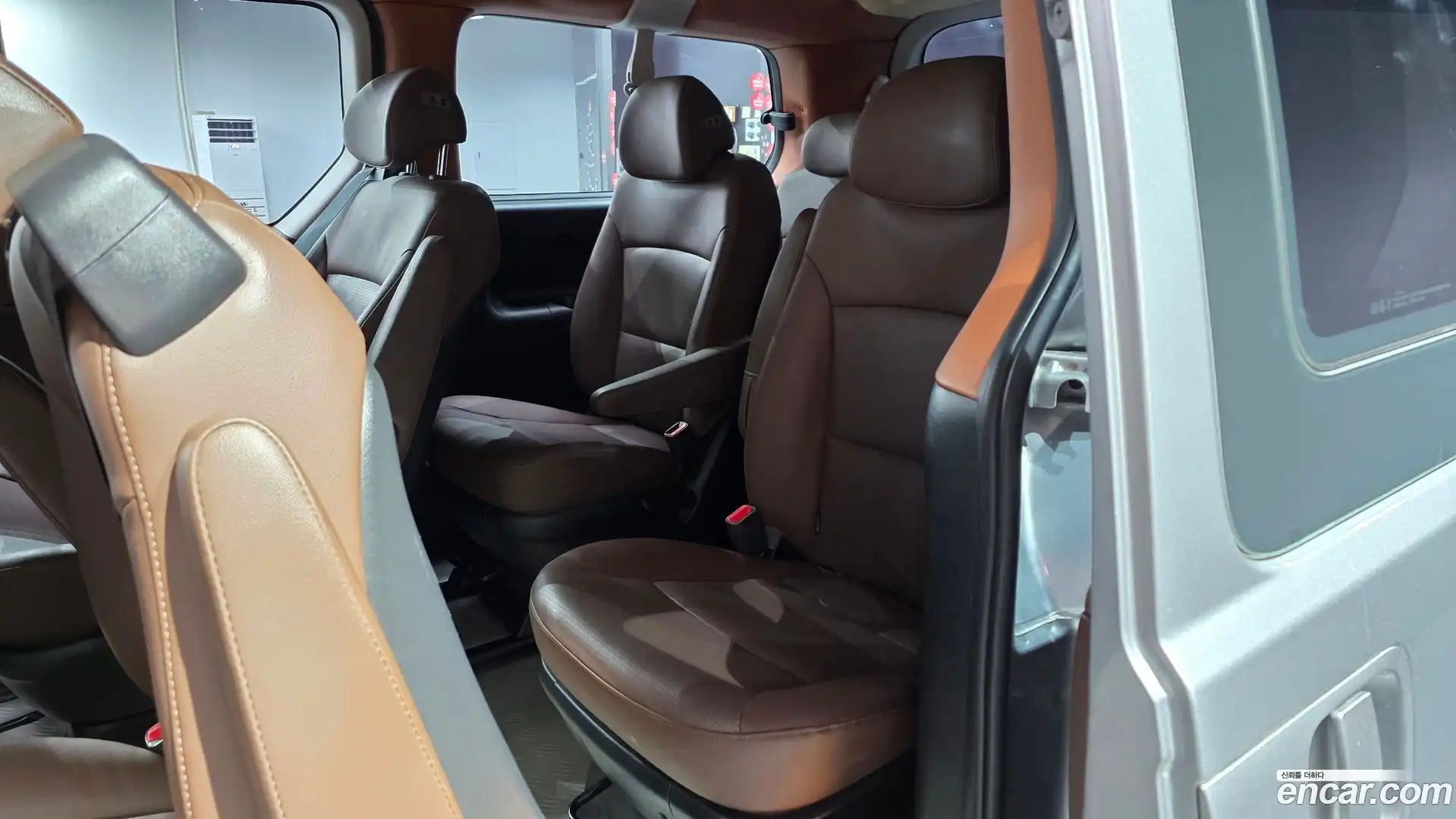 Starex Hyundai 2018.5-OPTION-016