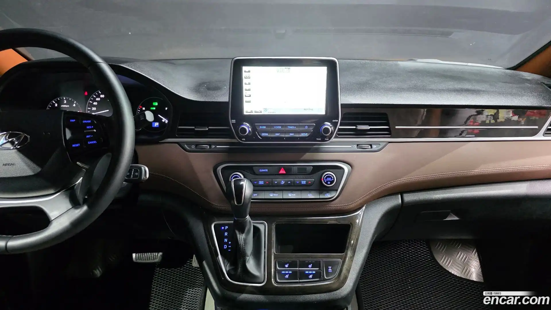 Starex Hyundai 2018.5-OPTION-020