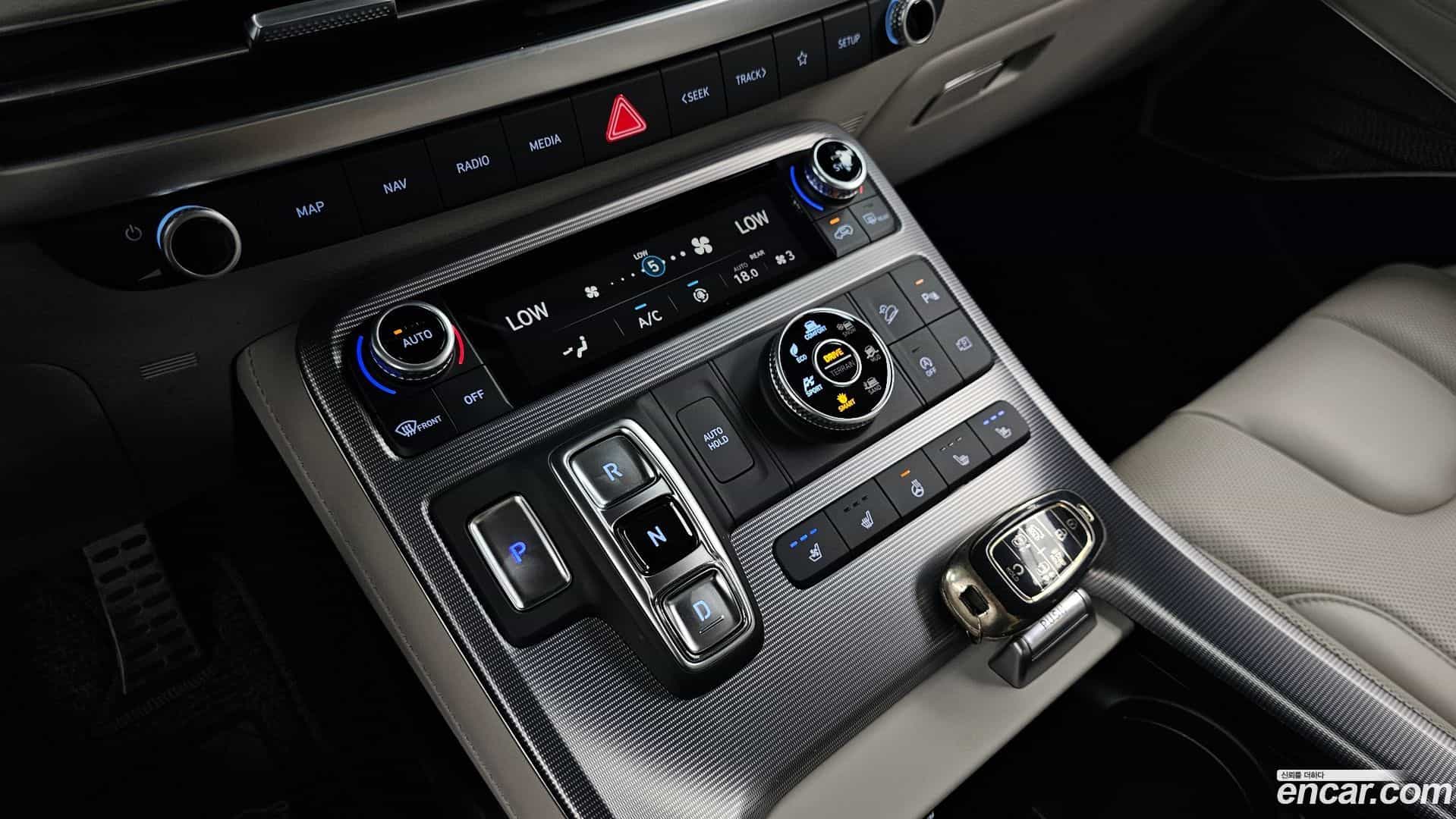 Palisade Hyundai 2023.0-INNER-009