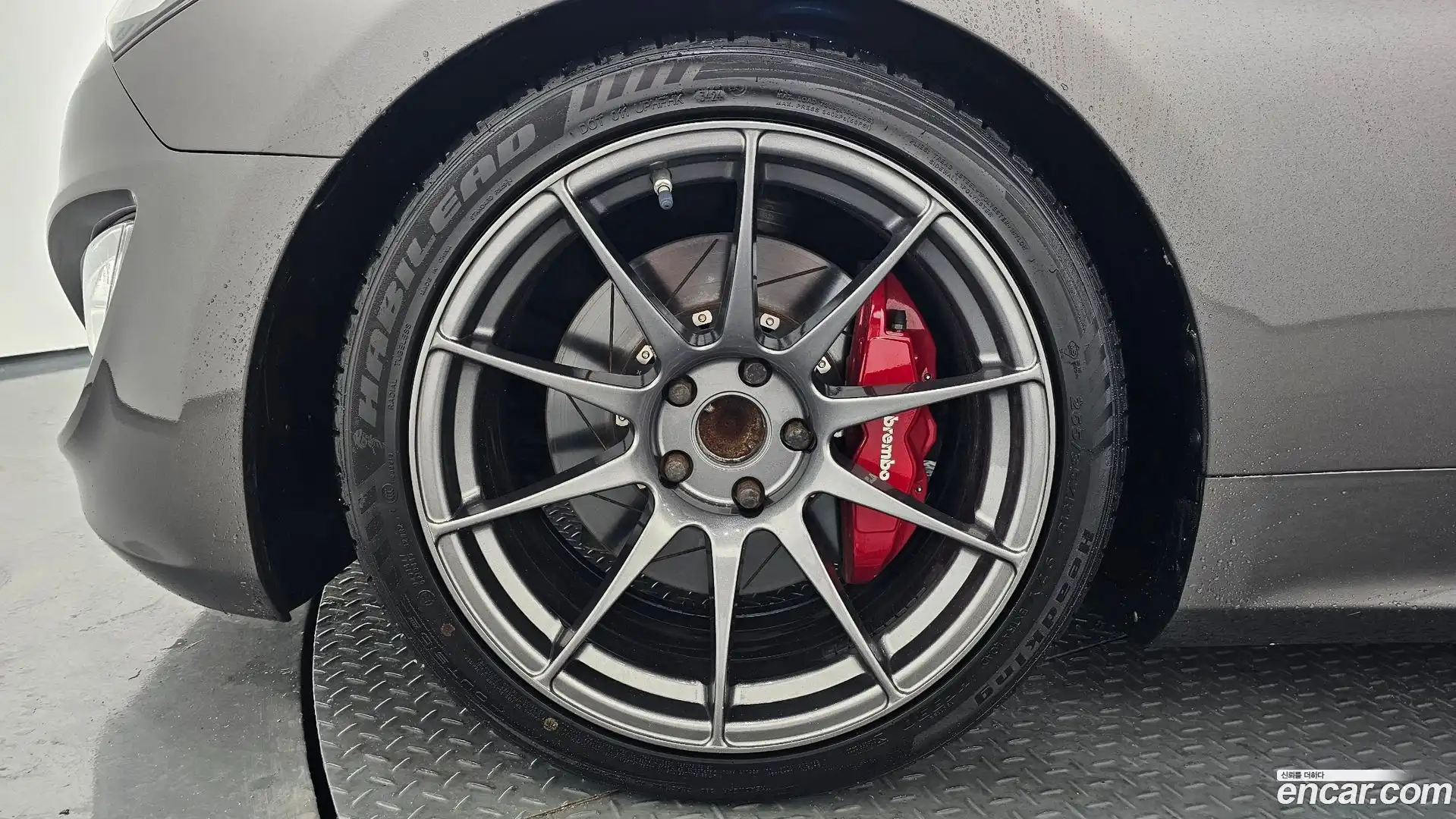 Genesis Hyundai 2012.4-OUTER-005