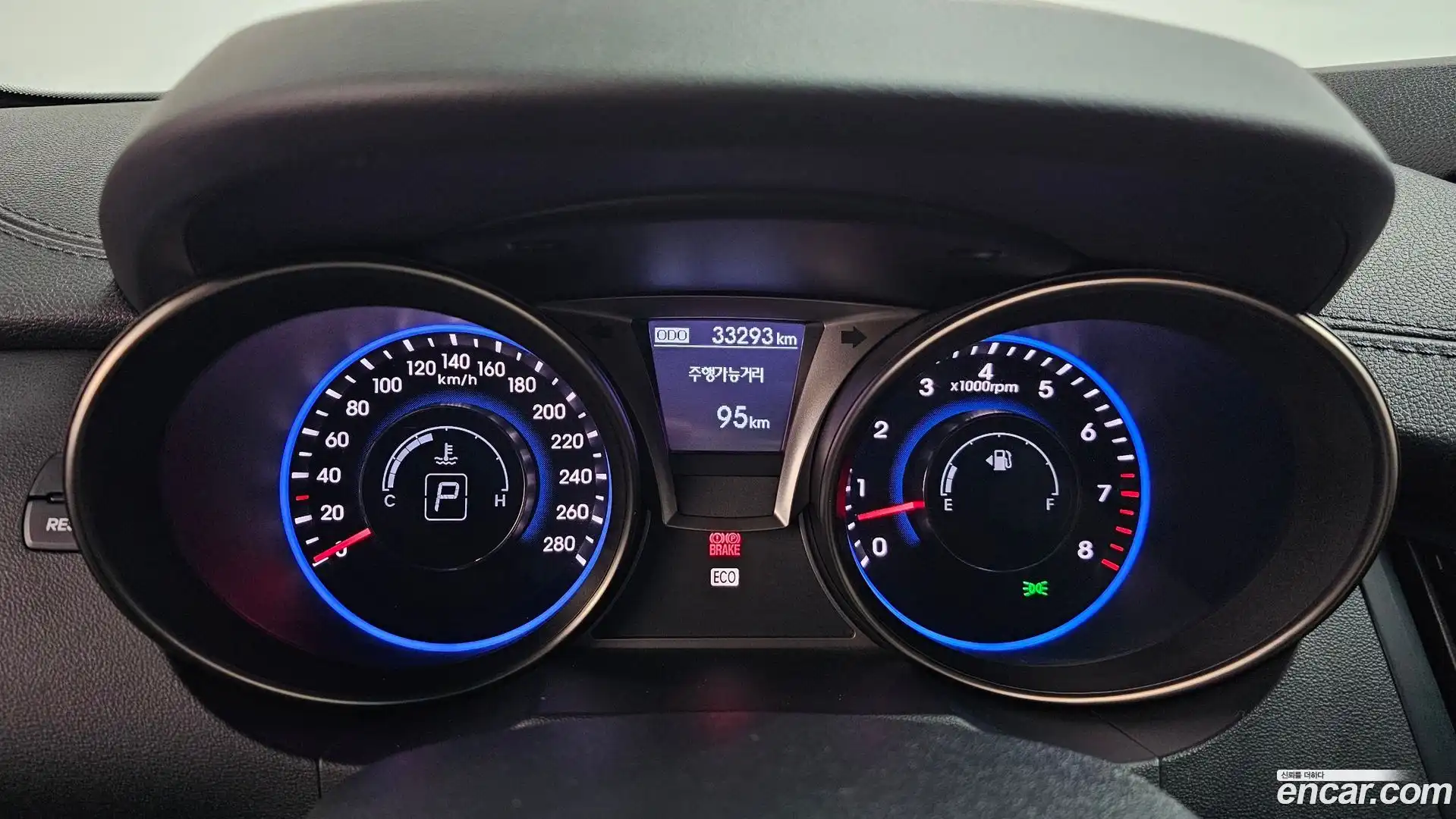 Genesis Hyundai 2012.4-INNER-008