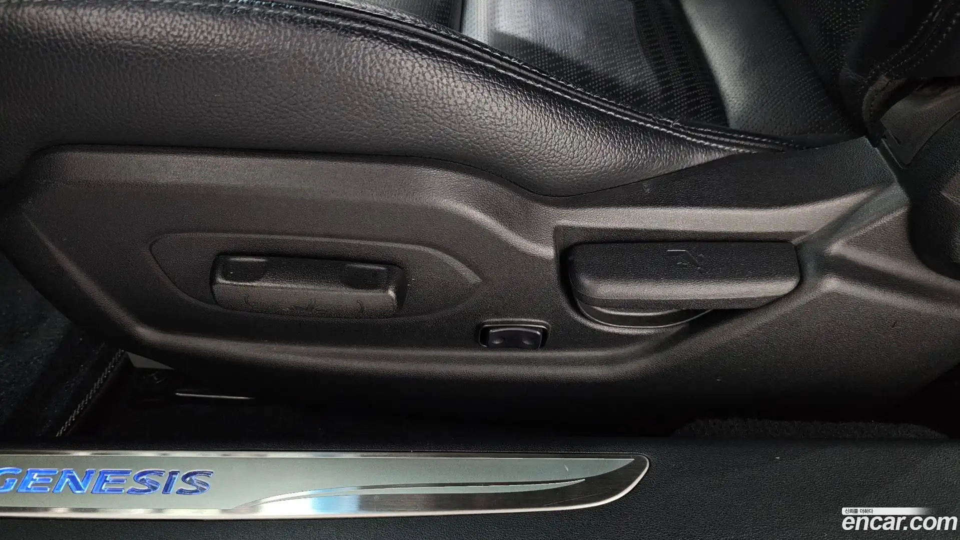 Genesis Hyundai 2012.4-OPTION-044