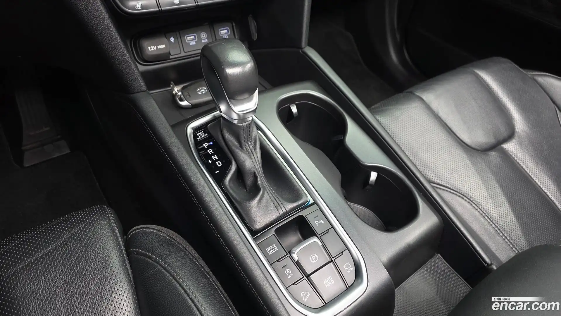 Santafe Hyundai 2018.4-INNER-009