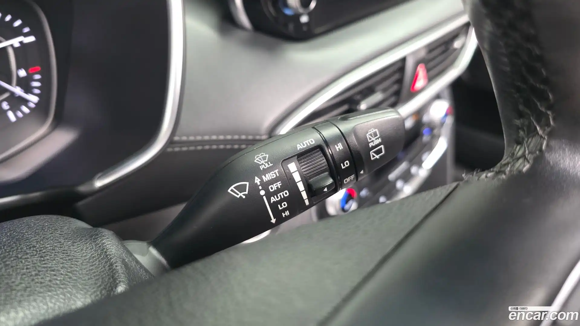 Santafe Hyundai 2018.4-OPTION-040