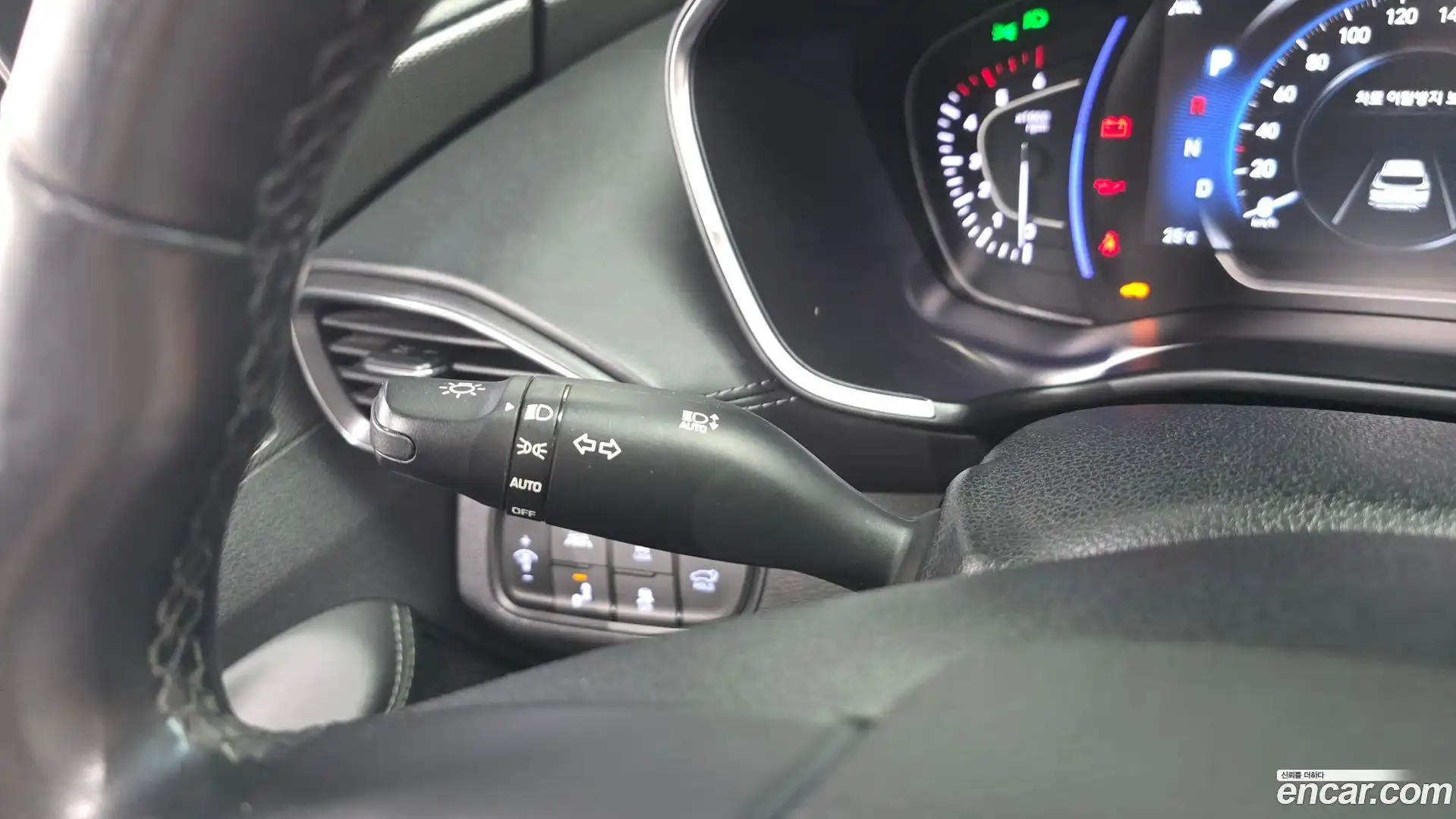 Santafe Hyundai 2018.4-OPTION-043