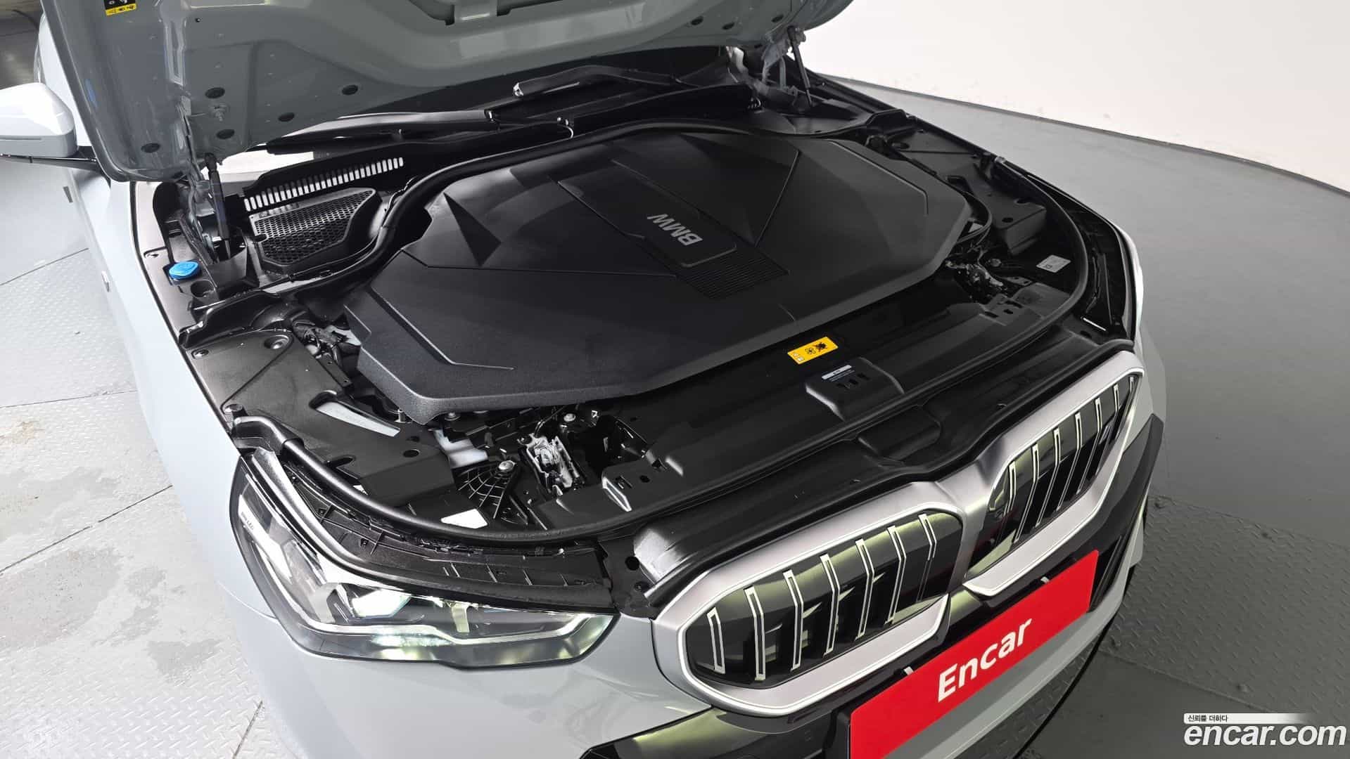 i5 BMW 2025.8-OUTER-006