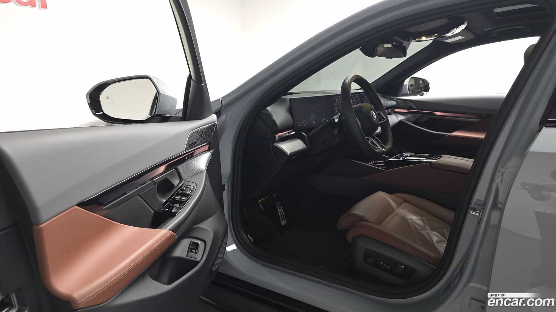 i5 BMW 2025.8-INNER-010