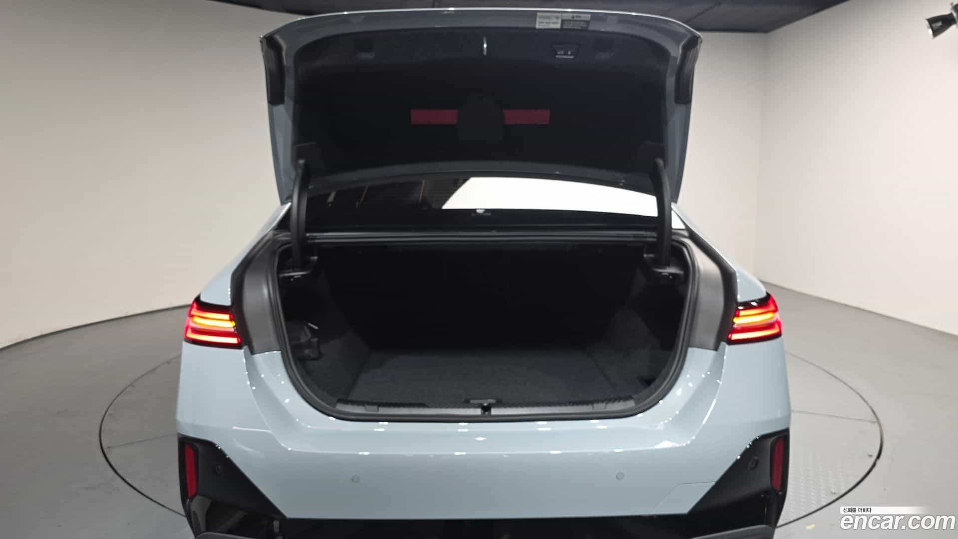 i5 BMW 2025.8-OPTION-043