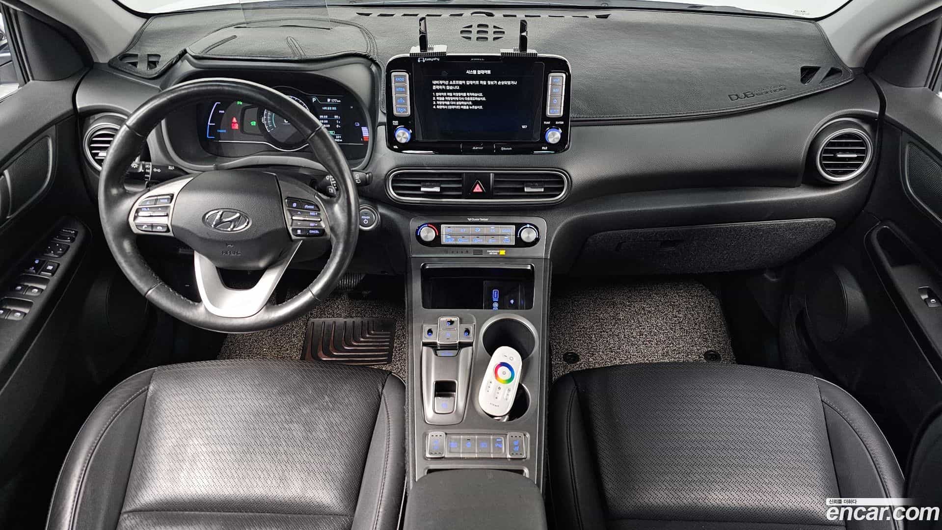 Kona Hyundai 2019.9-INNER-007