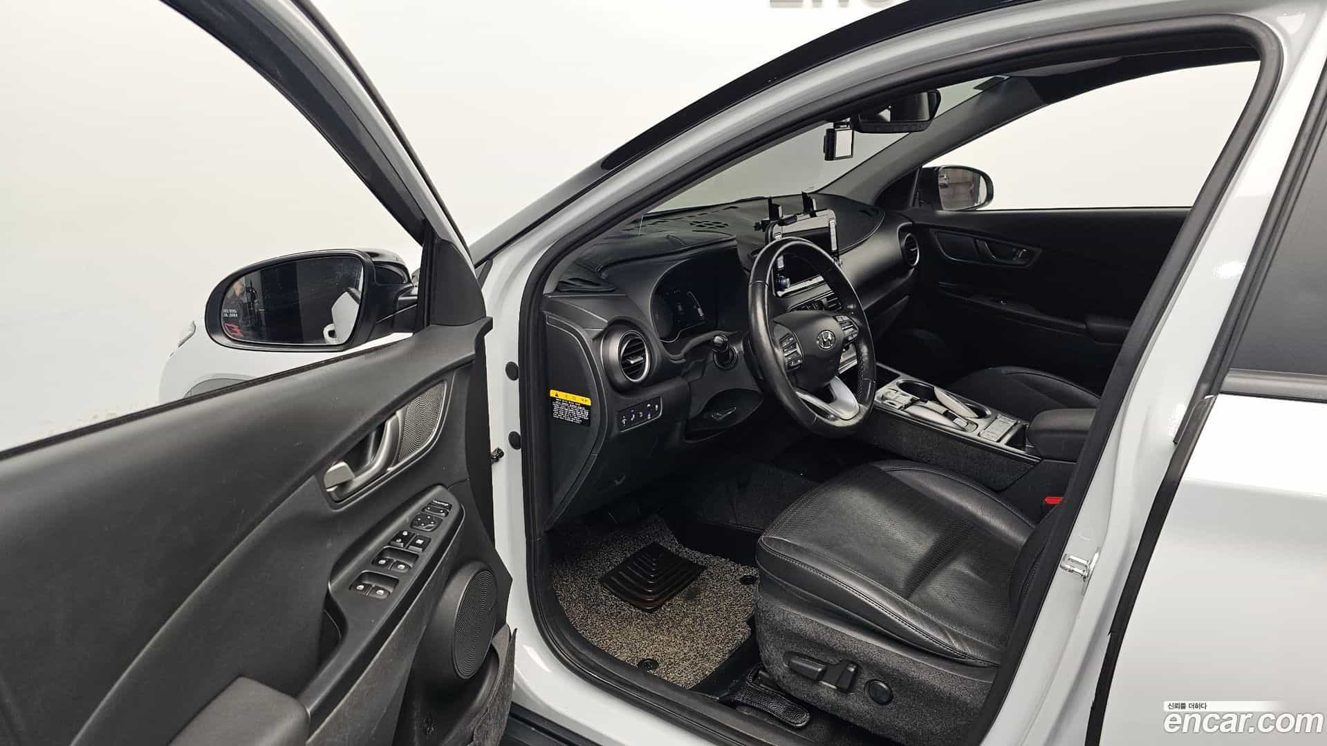 Kona Hyundai 2019.9-INNER-010