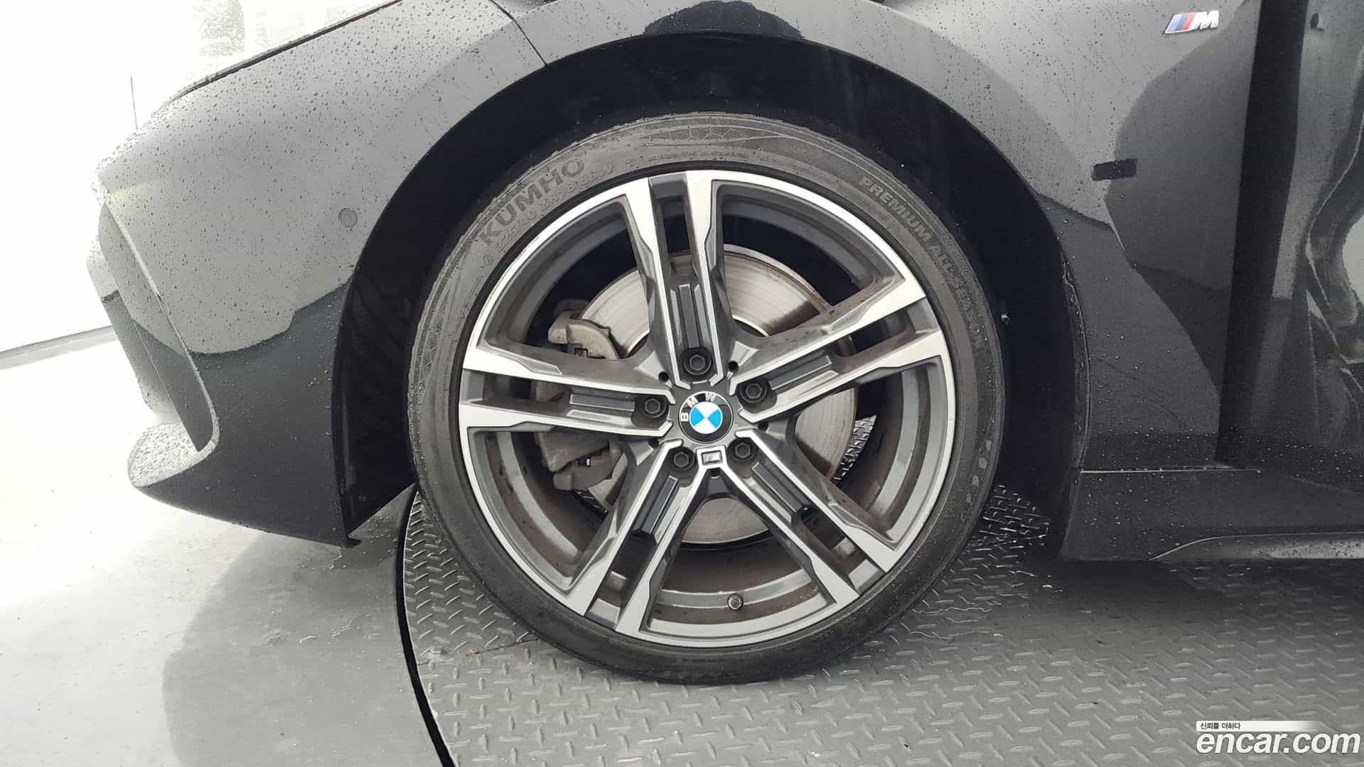 1-Series BMW 2022.1-OUTER-005