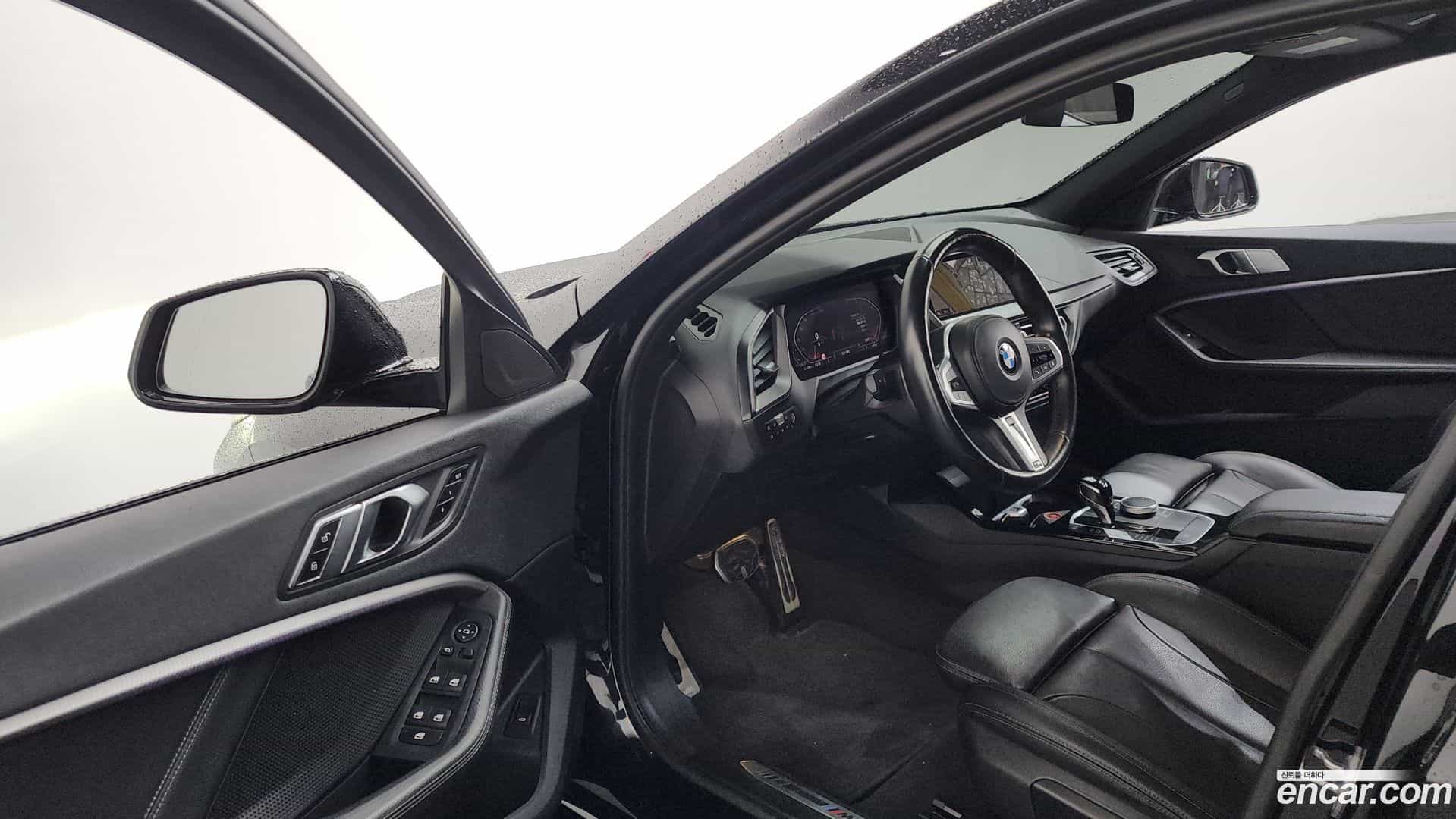 1-Series BMW 2022.1-INNER-010