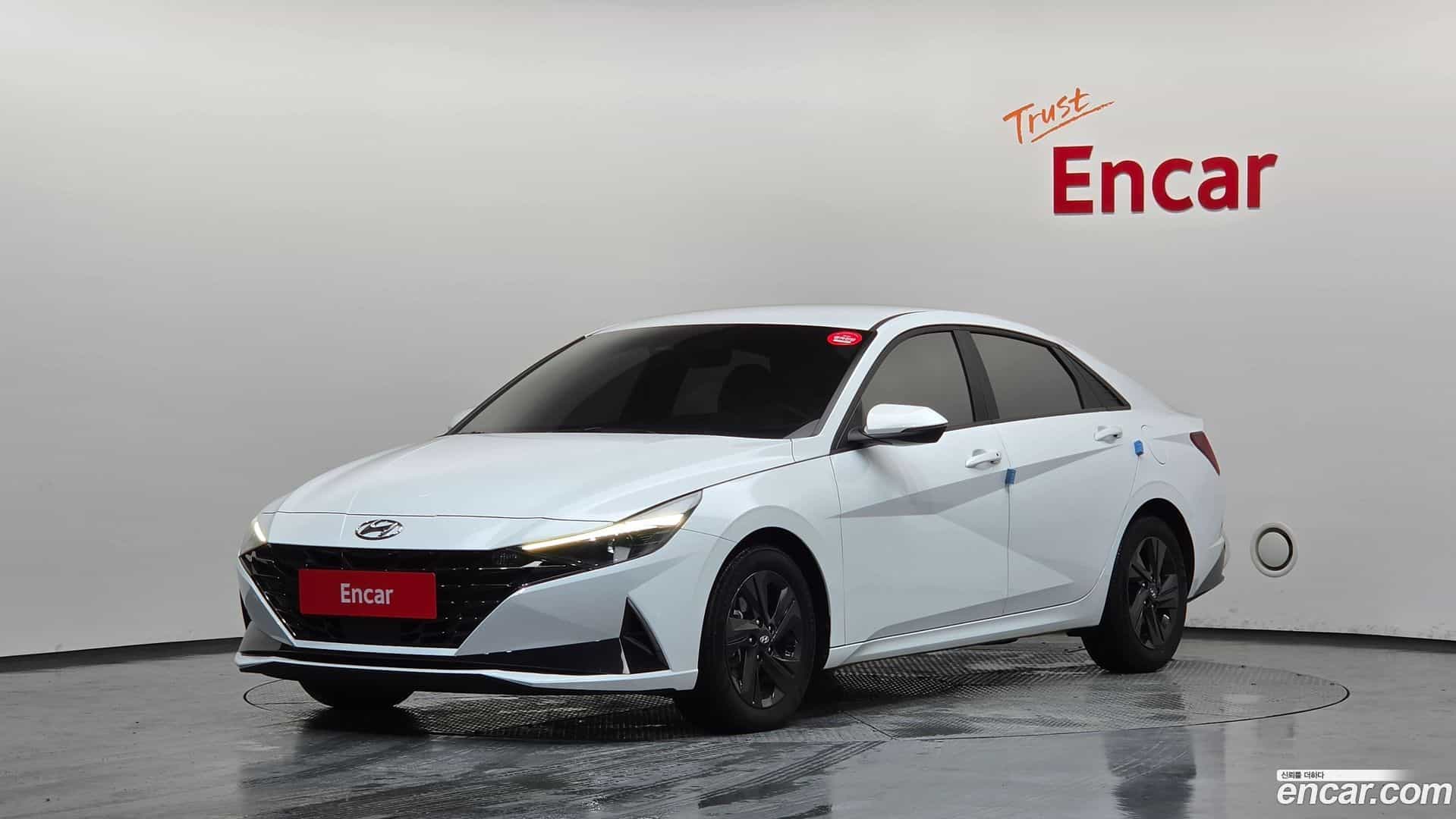 AVANTE Hyundai 2020.10-OUTER-001