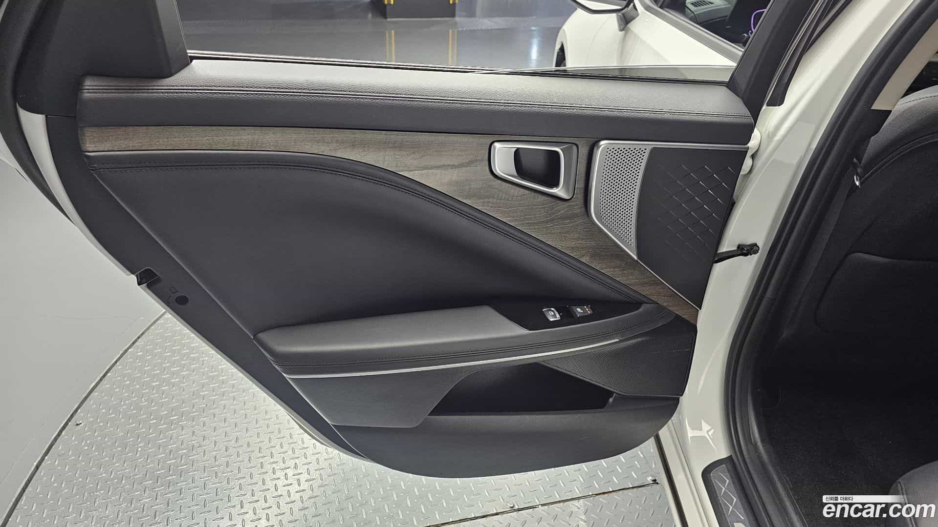 K8 Kia 2023.5-INNER-035