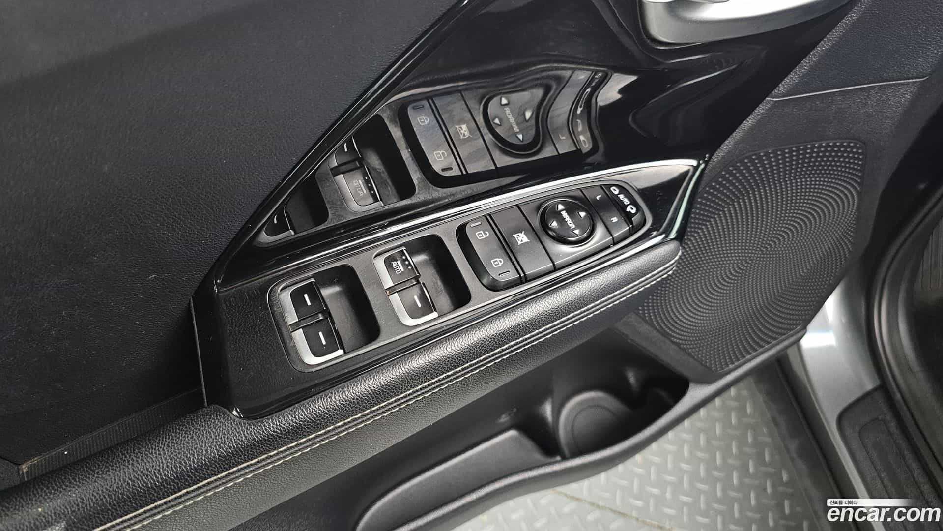 Niro Kia 2016.6-OPTION-022
