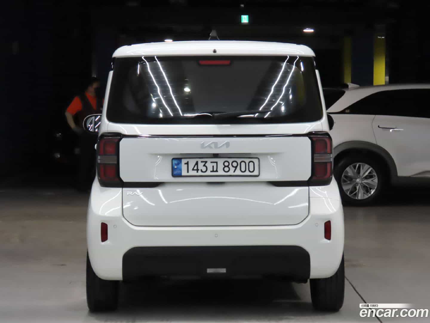 RAY Kia 2023.0-OUTER-003