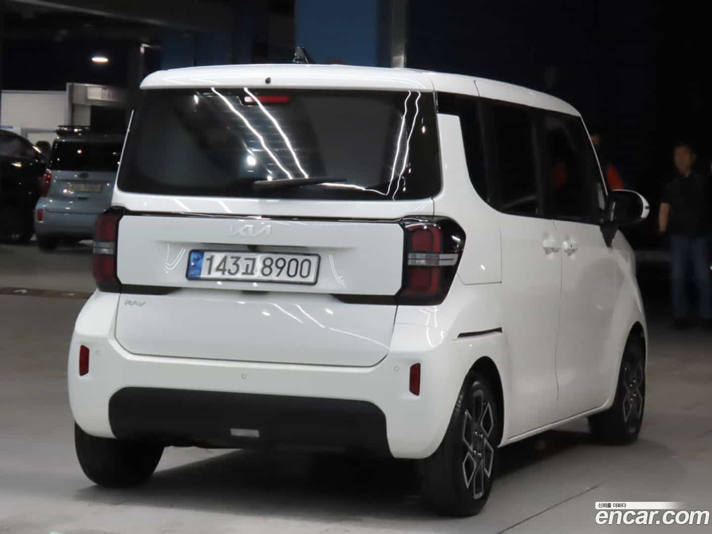 RAY Kia 2023.0-OUTER-004