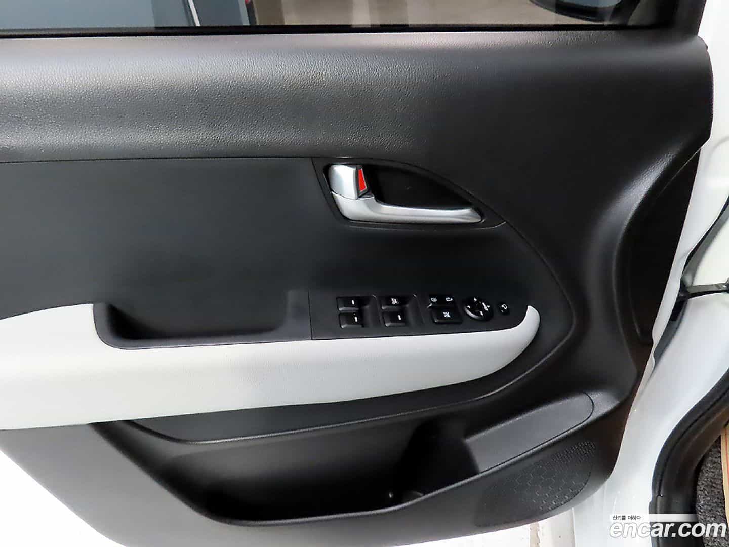 RAY Kia 2023.0-OPTION-016