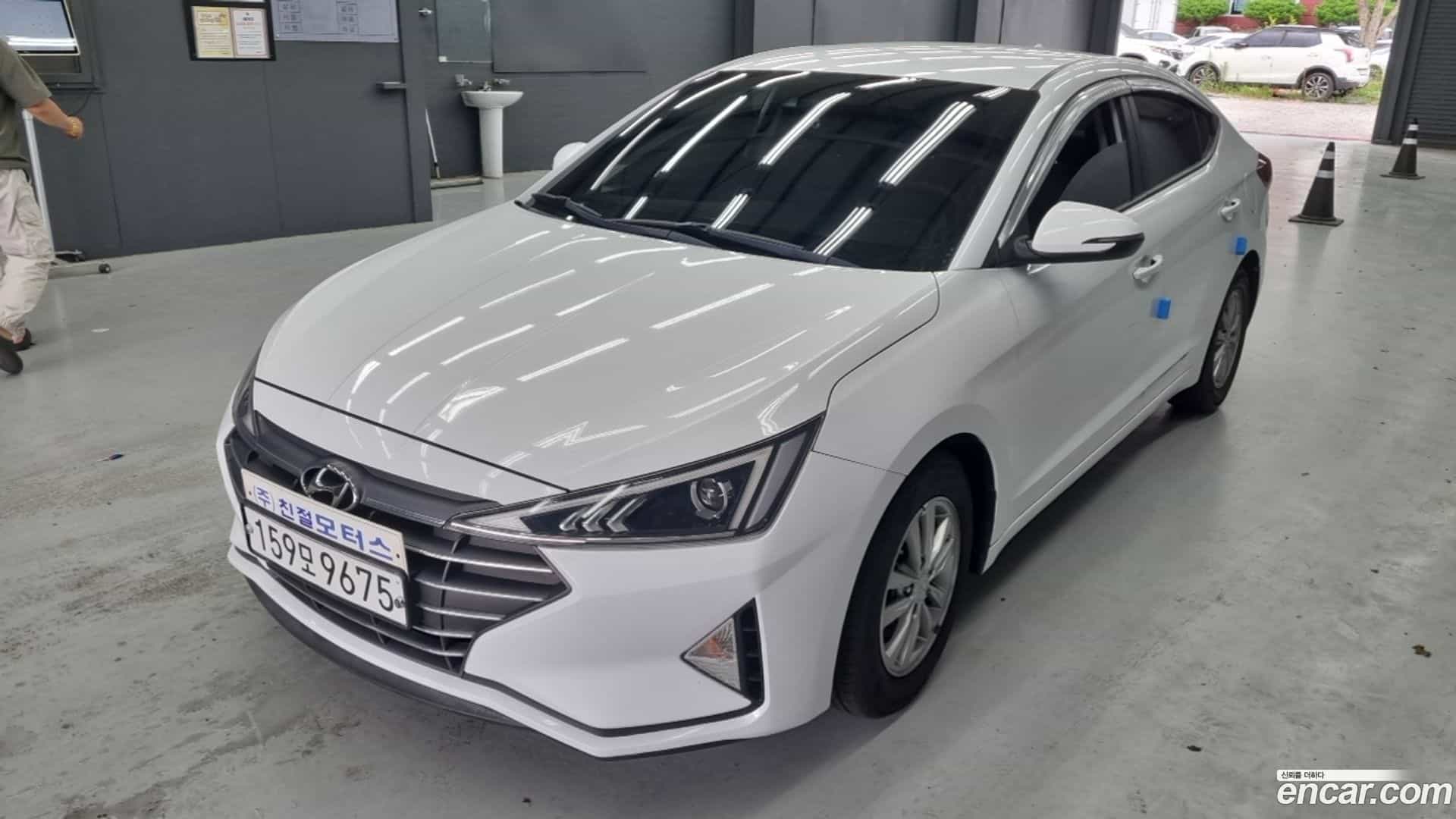 AVANTE Hyundai 2019.9-OUTER-003