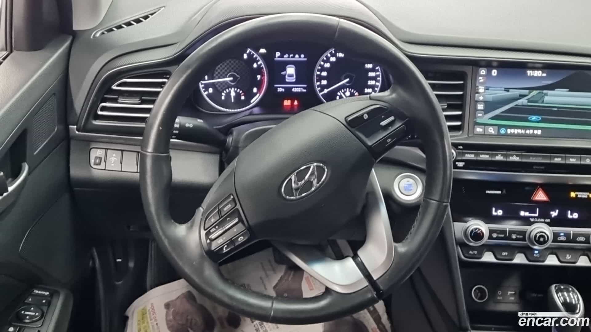 AVANTE Hyundai 2019.9-OPTION-015