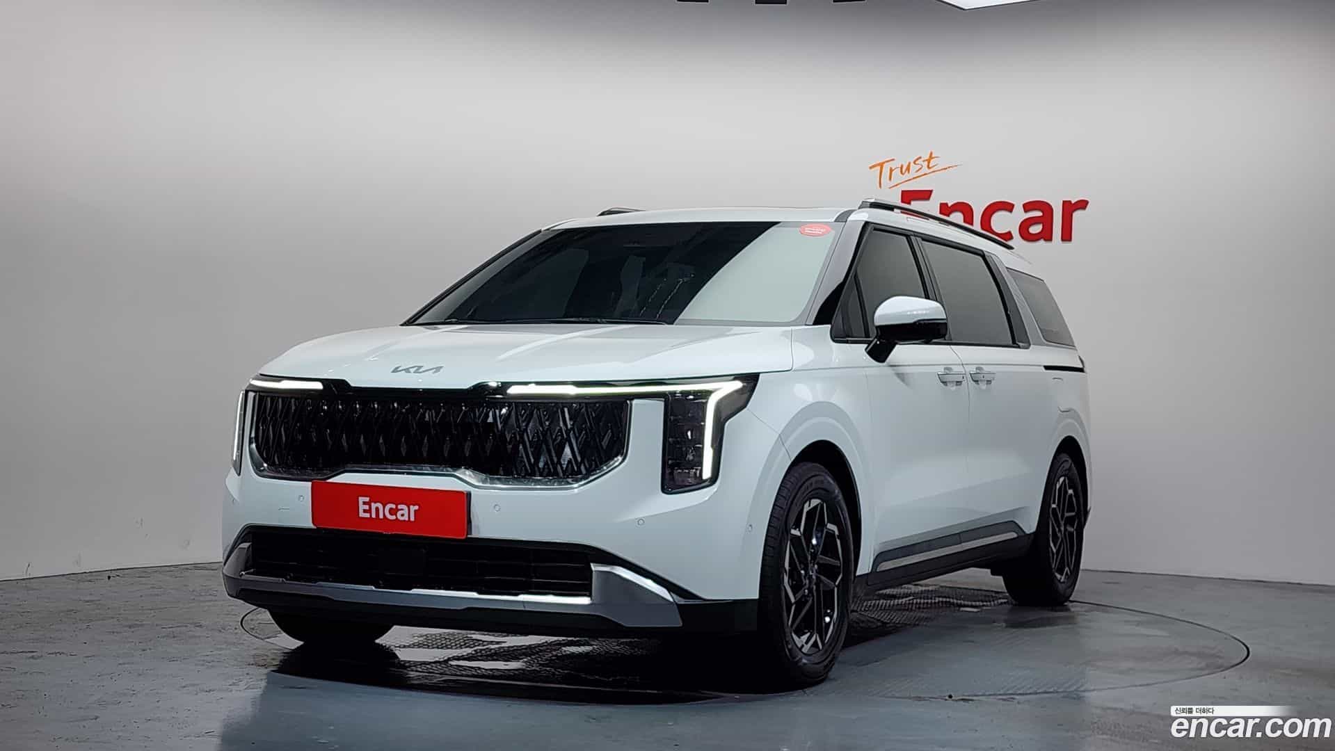 Canival Kia 2025.5-OUTER-001