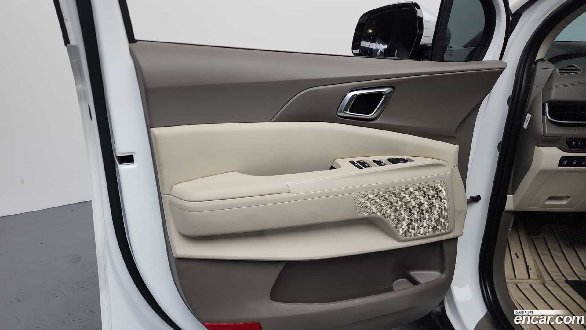Canival Kia 2025.5-INNER-034