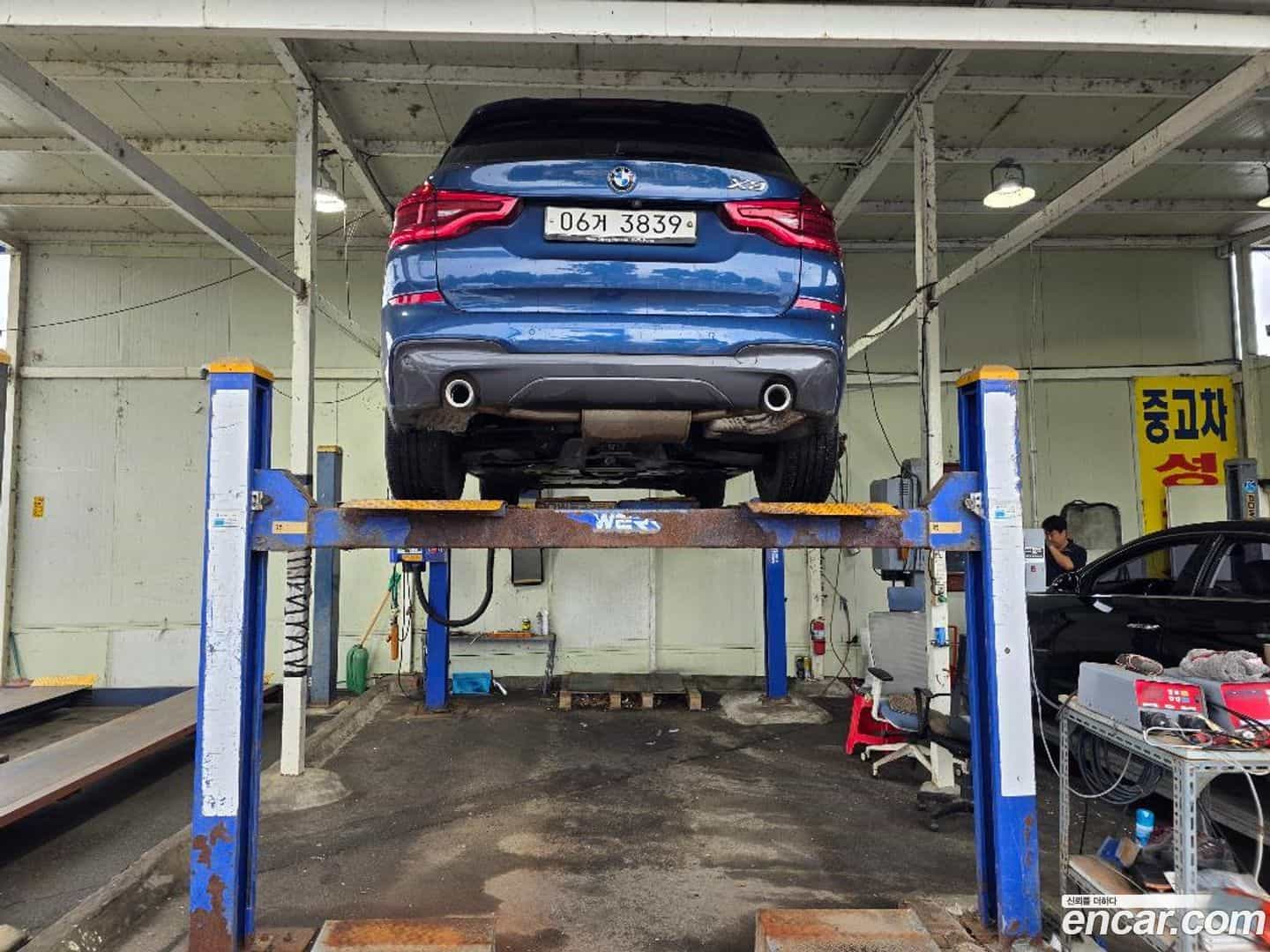 X3 BMW 2018.0-OUTER-002