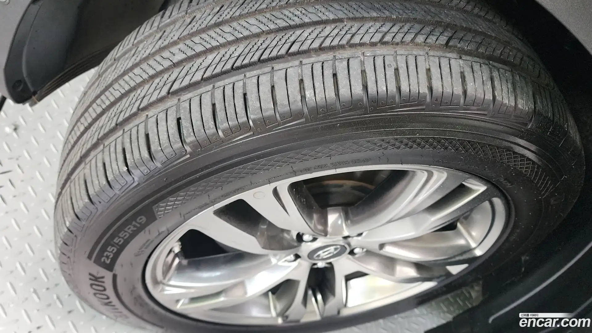 Maxcruz Hyundai 2016.0-OUTER-005