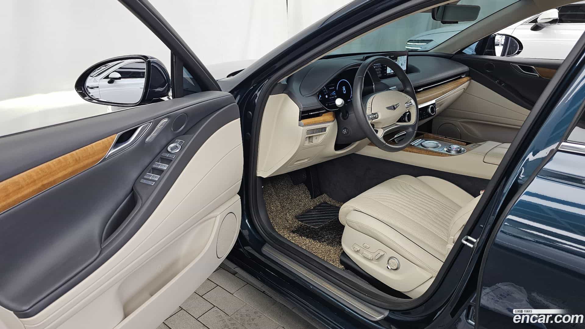 G80 Genesis 2022.4-INNER-010