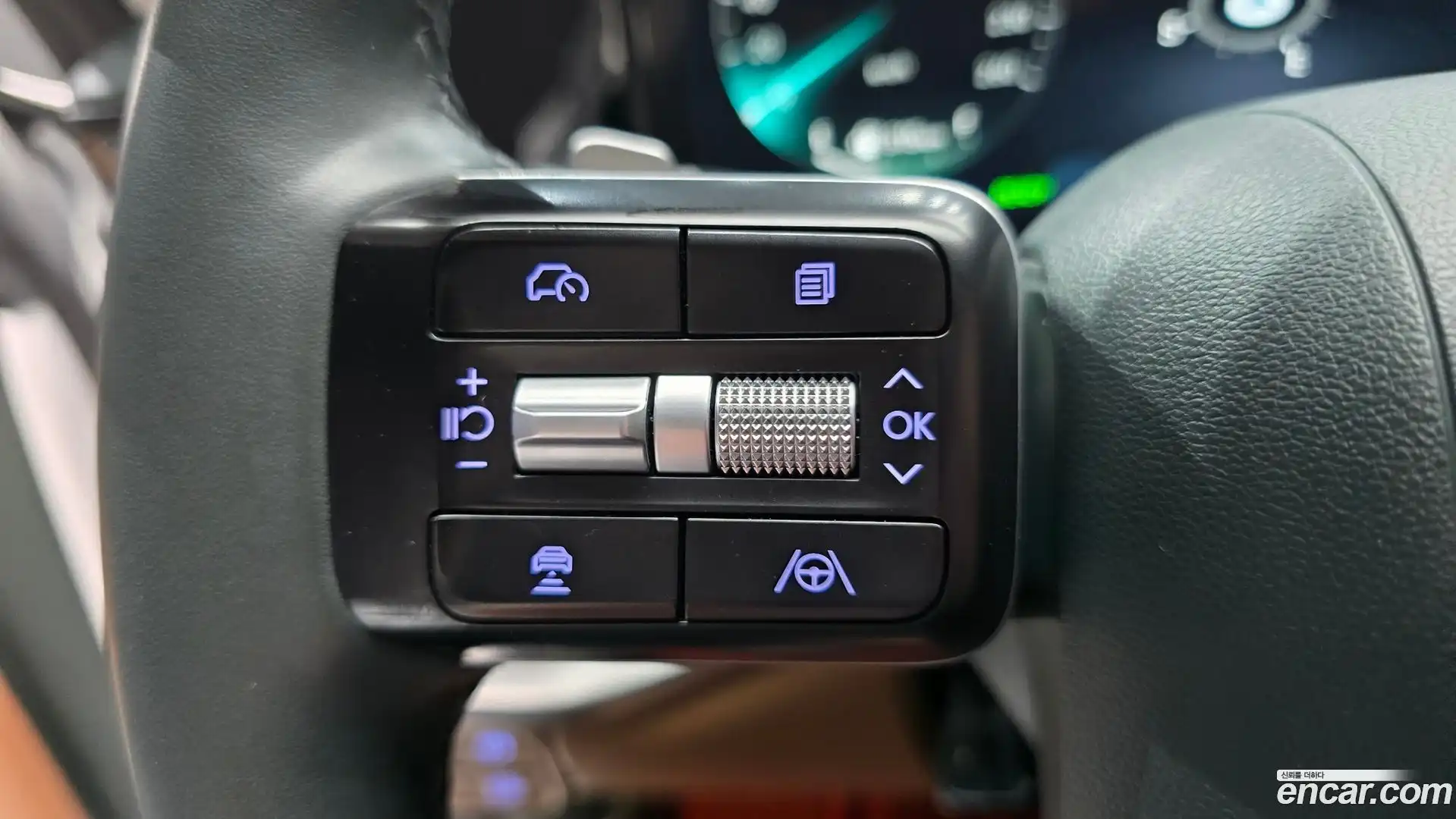 Grandeur Hyundai 2023.0-OPTION-020