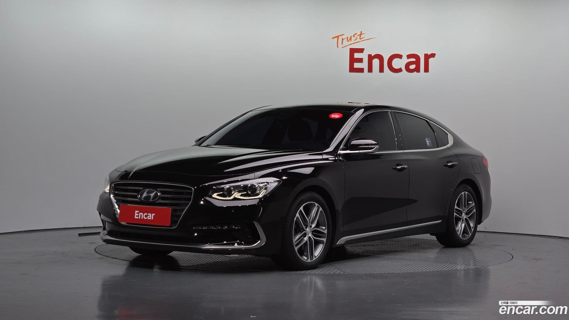 Main__Slider__Photo:Grandeur Hyundai 2017.0-0