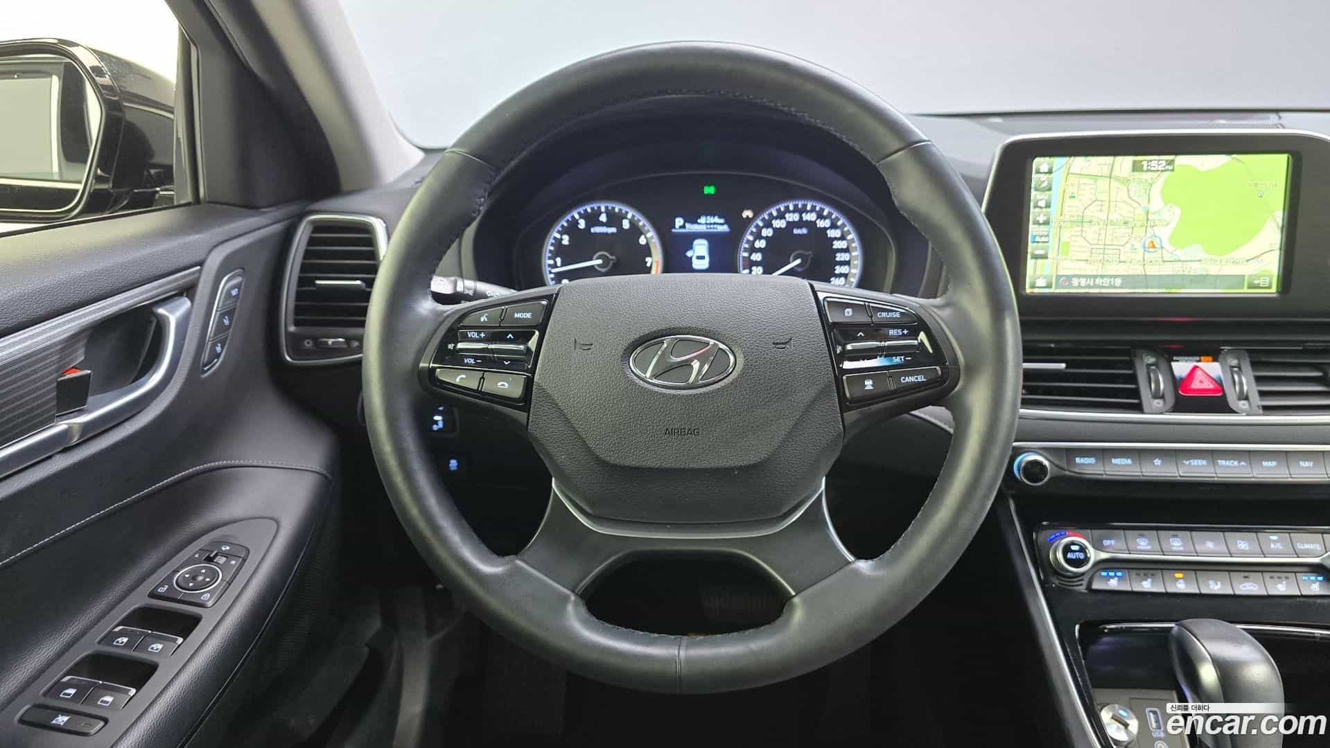 Grandeur Hyundai 2017.0-OPTION-017