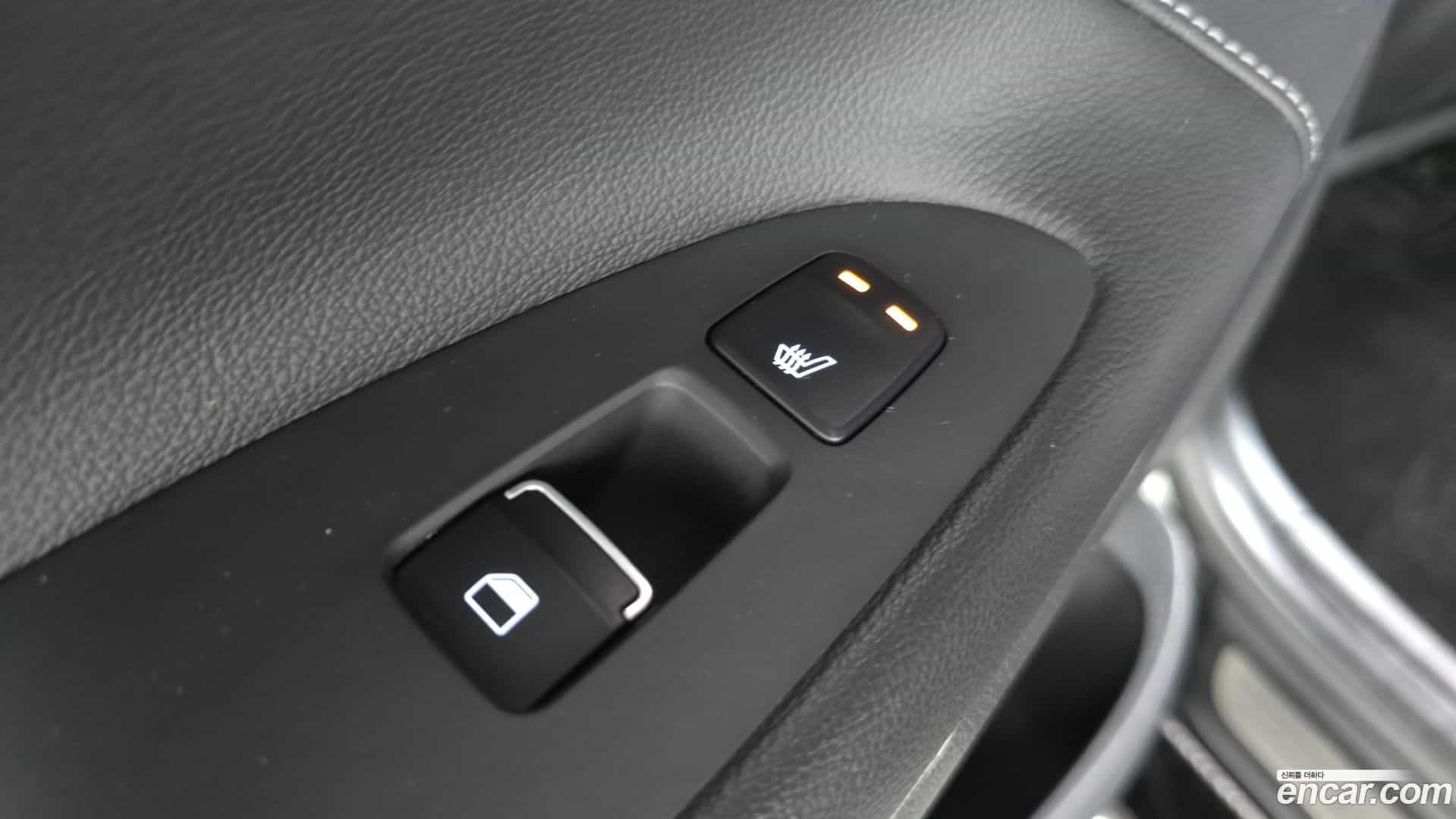 Grandeur Hyundai 2017.0-OPTION-023