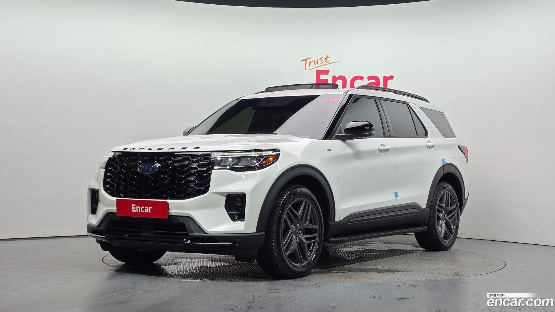 Main__Slider__Photo:Explorer Ford 2025.2-0