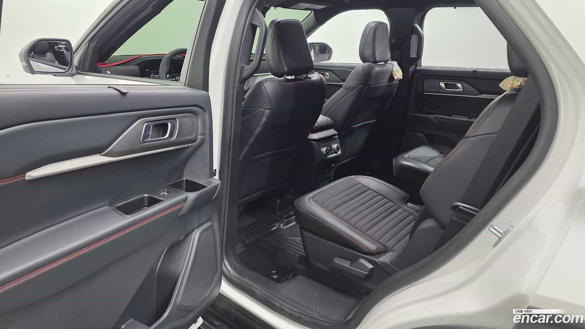 Explorer Ford 2025.2-OPTION-016