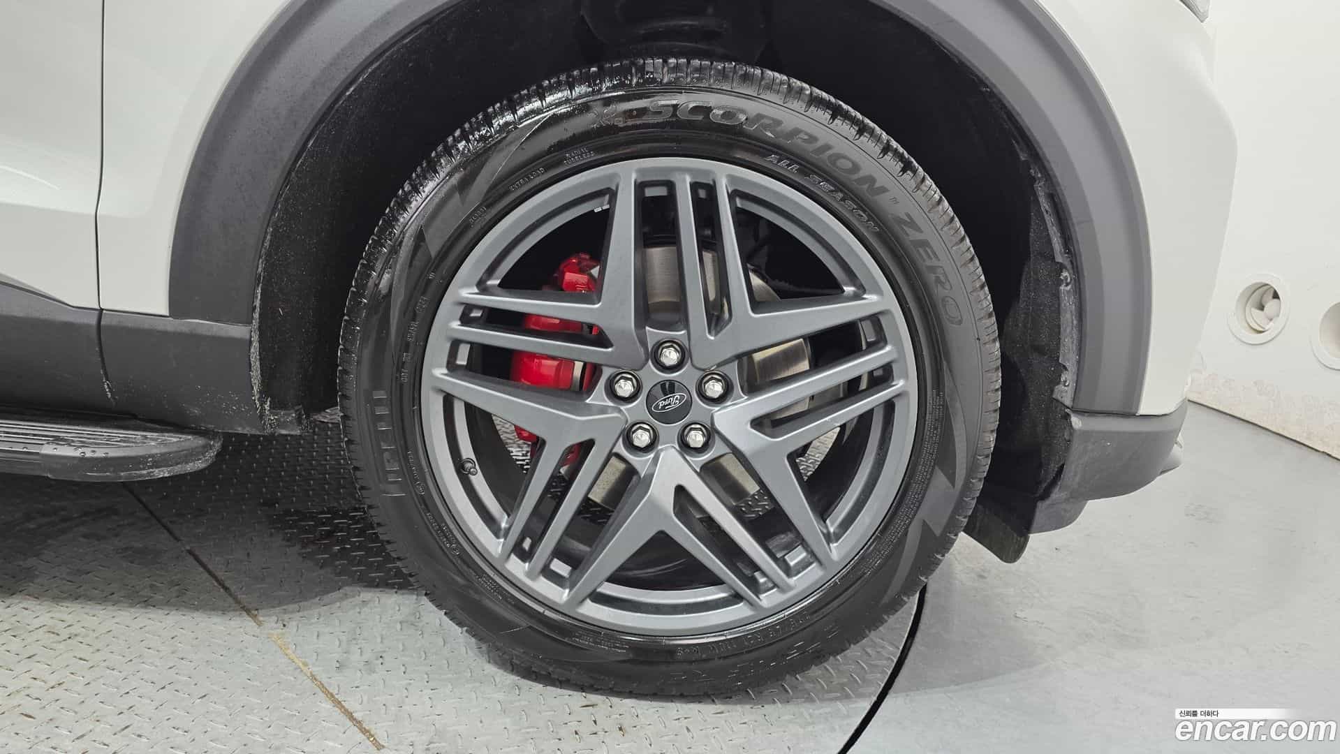 Explorer Ford 2025.2-OUTER-031