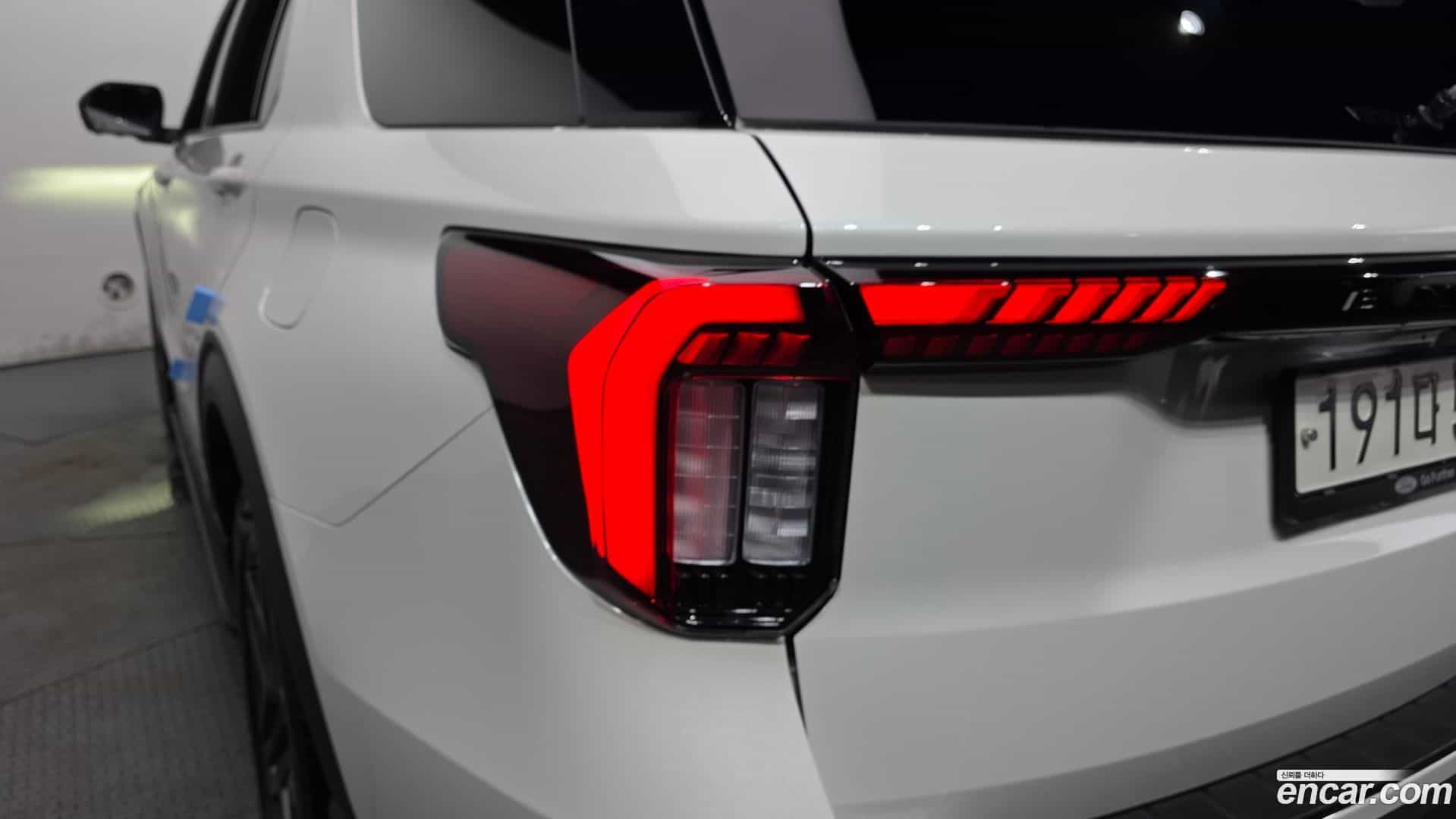 Explorer Ford 2025.2-OUTER-033