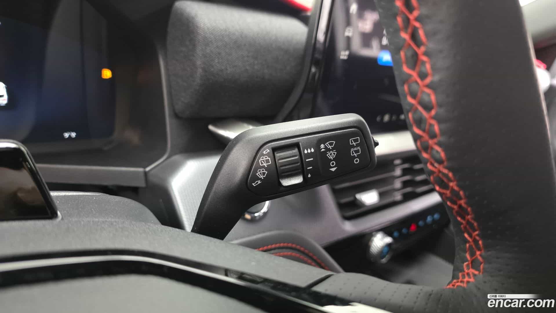 Explorer Ford 2025.2-OPTION-040