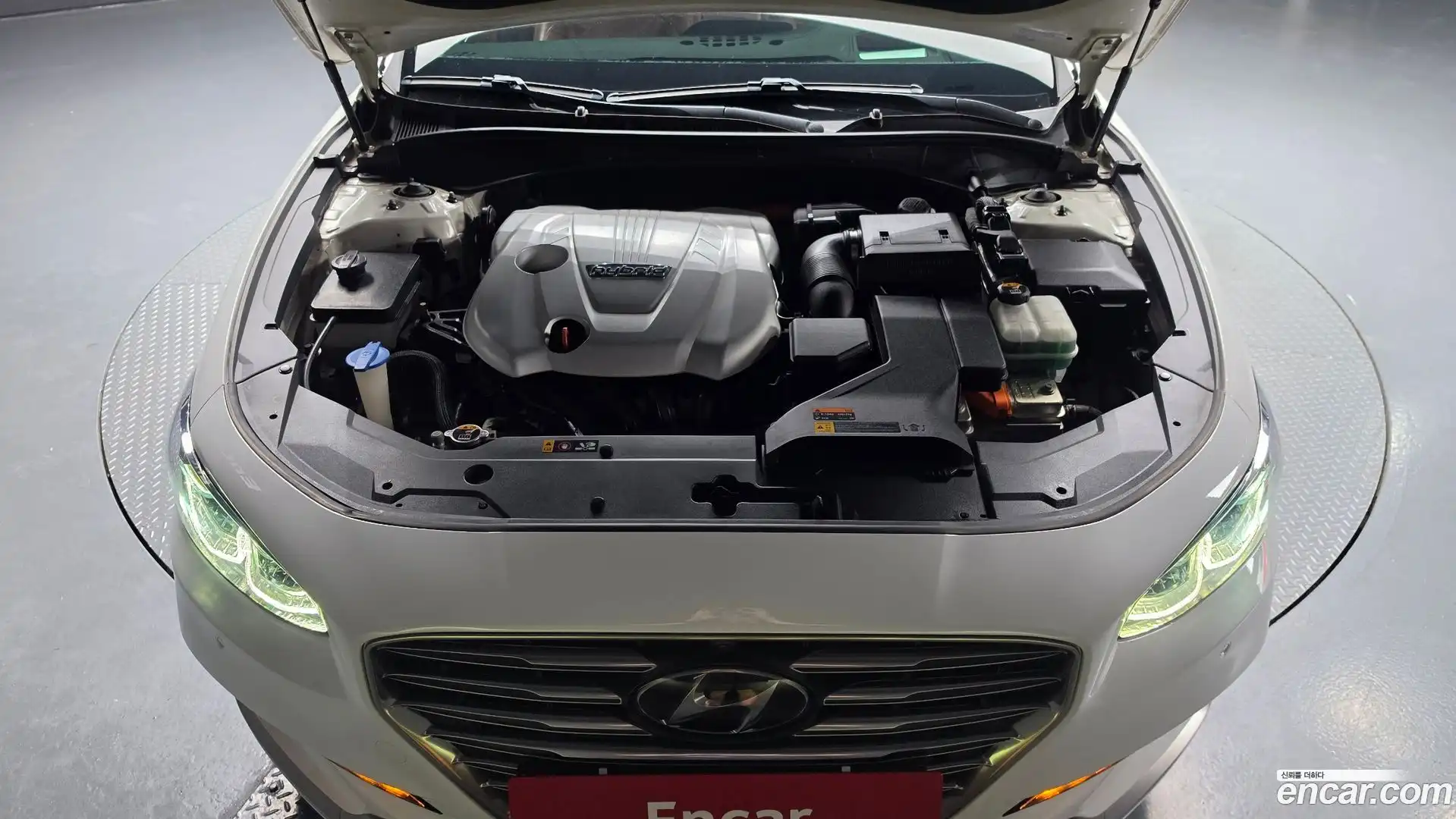 Grandeur Hyundai 2018.5-OUTER-006