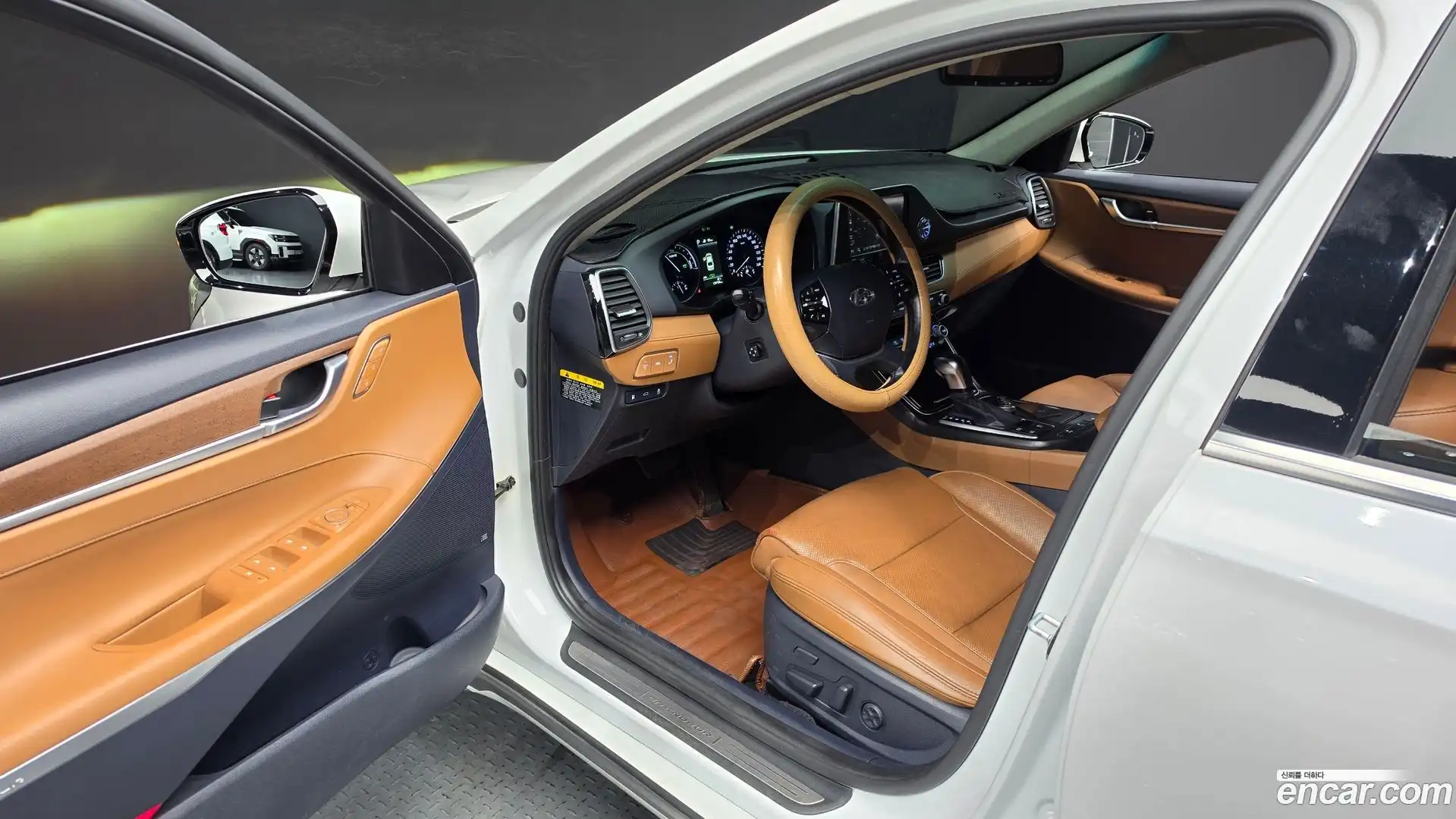 Grandeur Hyundai 2018.5-INNER-010