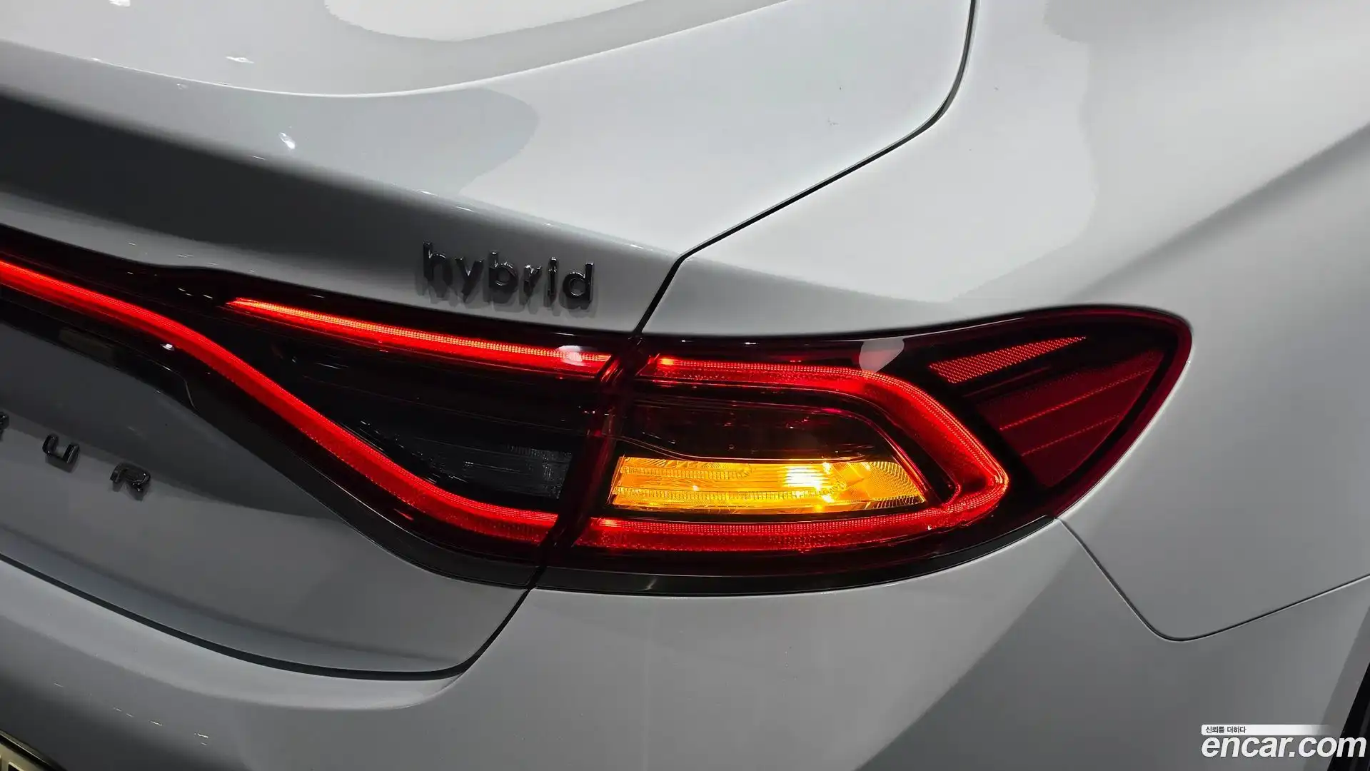 Grandeur Hyundai 2018.5-OUTER-033