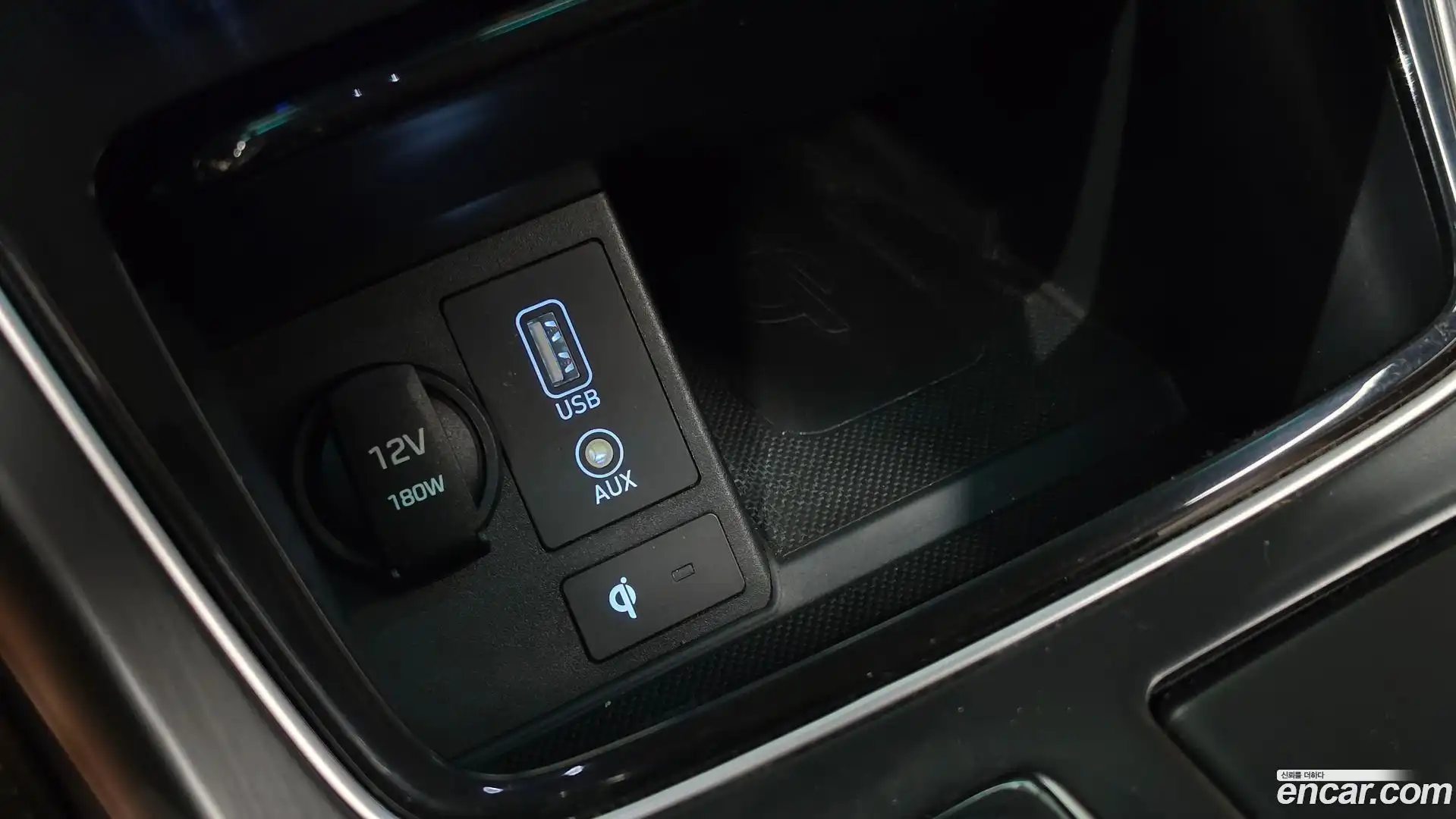 Grandeur Hyundai 2018.5-OPTION-042