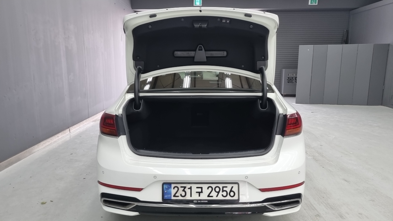 K7 Kia 2021.0-OPTION-016