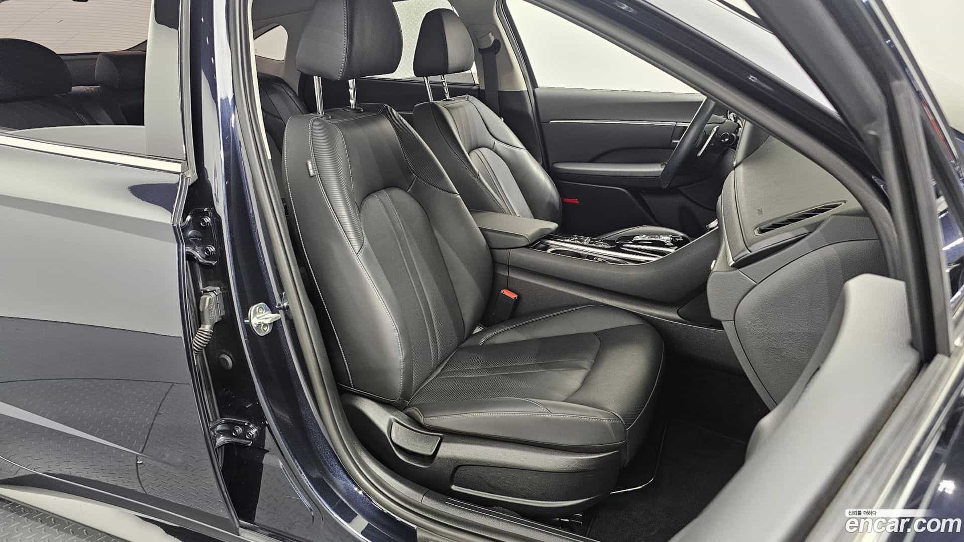 Sonata Hyundai 2020.4-OPTION-016