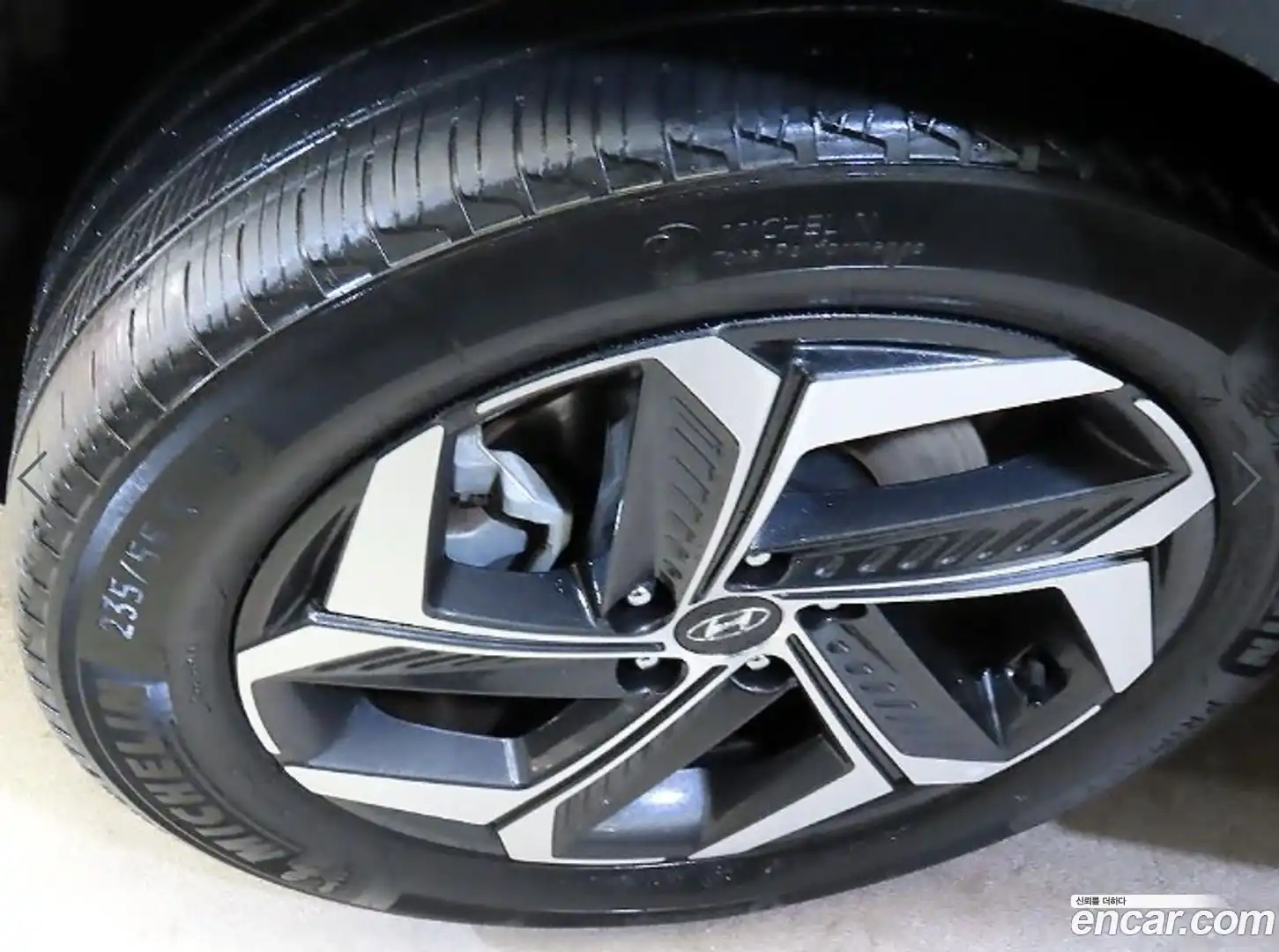 Tucson Hyundai 2022.4-OPTION-024