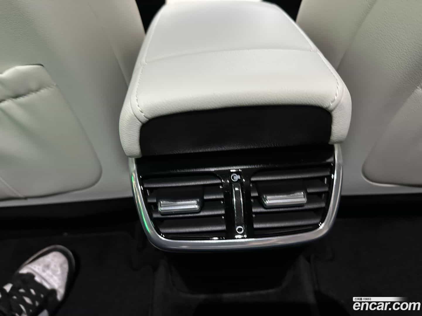 Grandeur Hyundai 2021.11-OPTION-021