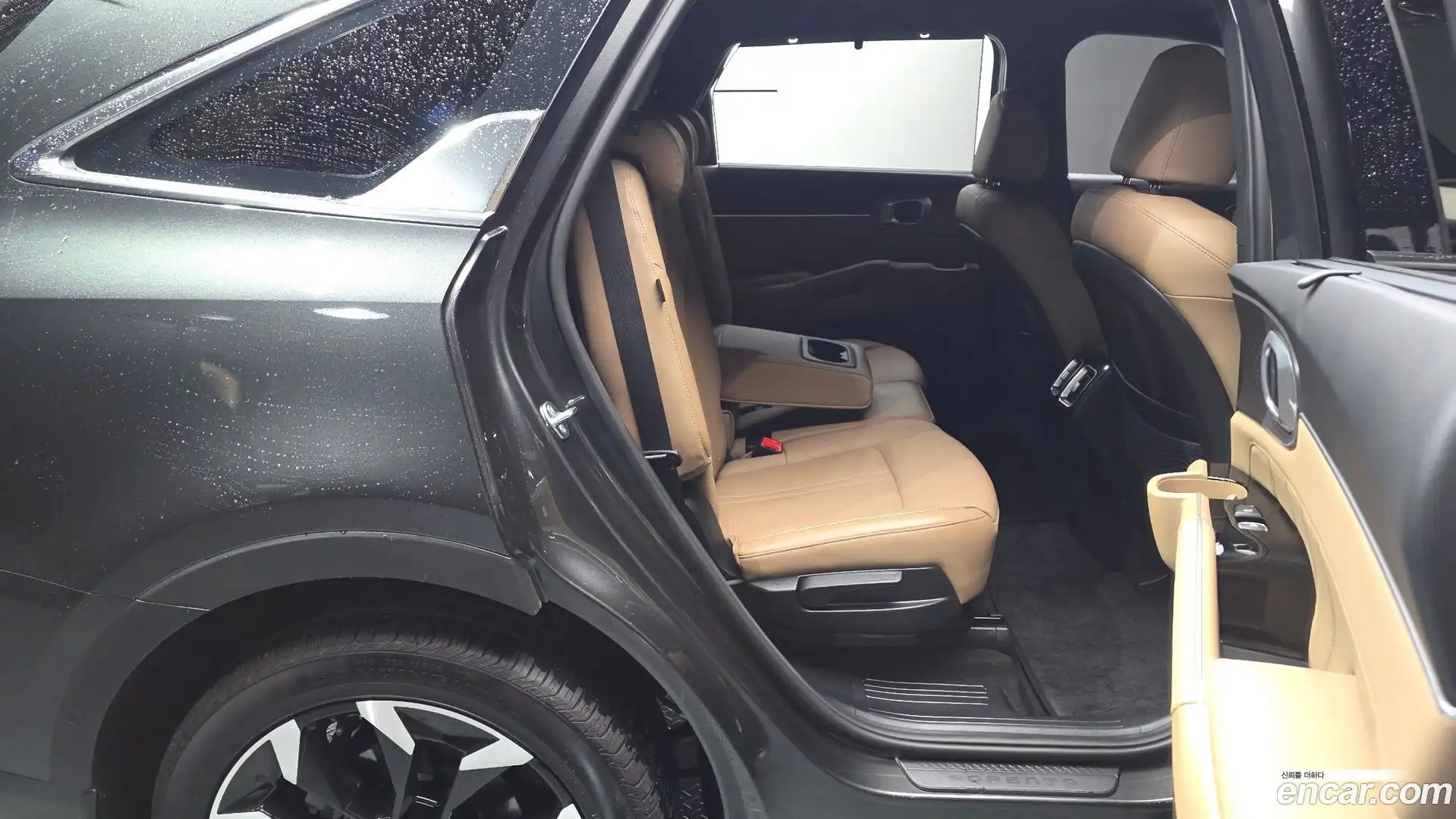 Sorento Kia 2025.8-OPTION-015