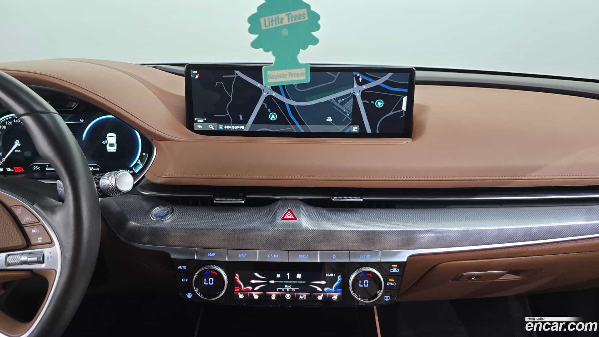 G80 Genesis 2022.0-OPTION-017